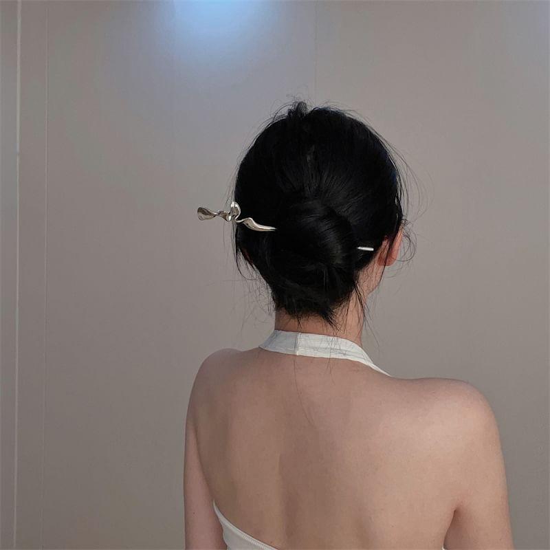 Metal Twisted Hair Stick Product Image