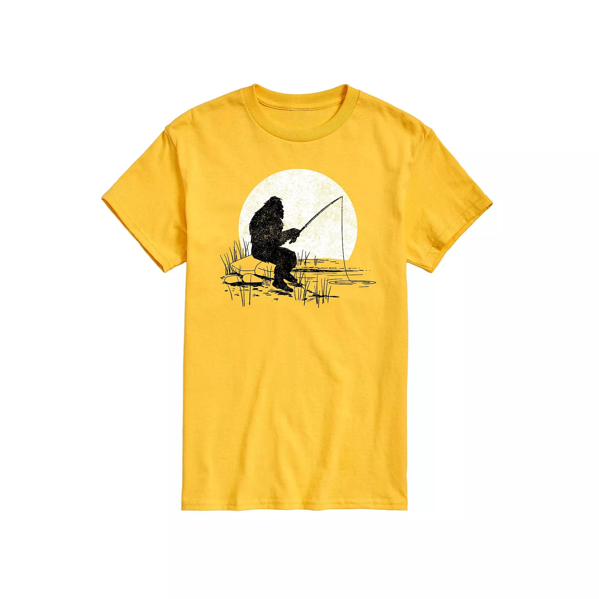 Men's Sasquatch Fishing Graphic Tee,  Product Image