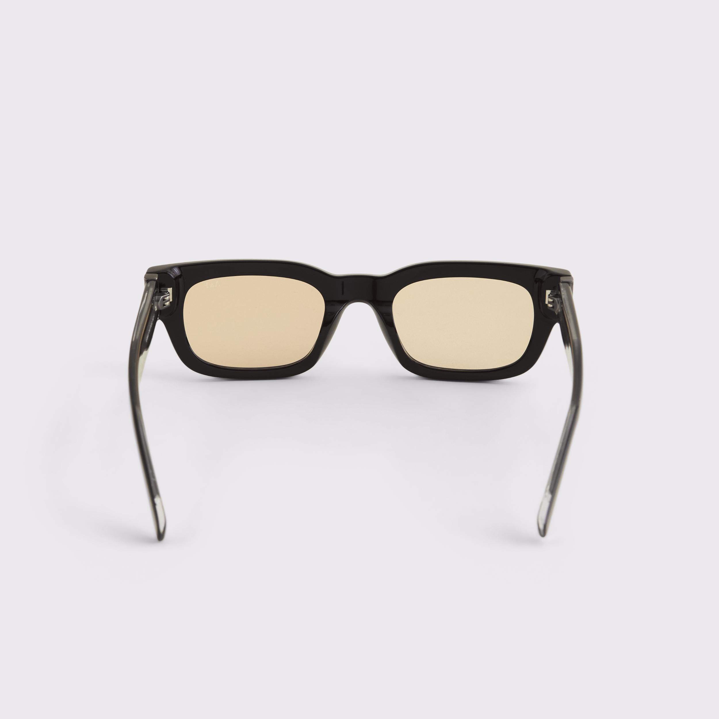 Wide Cat Eye Sunglasses Product Image