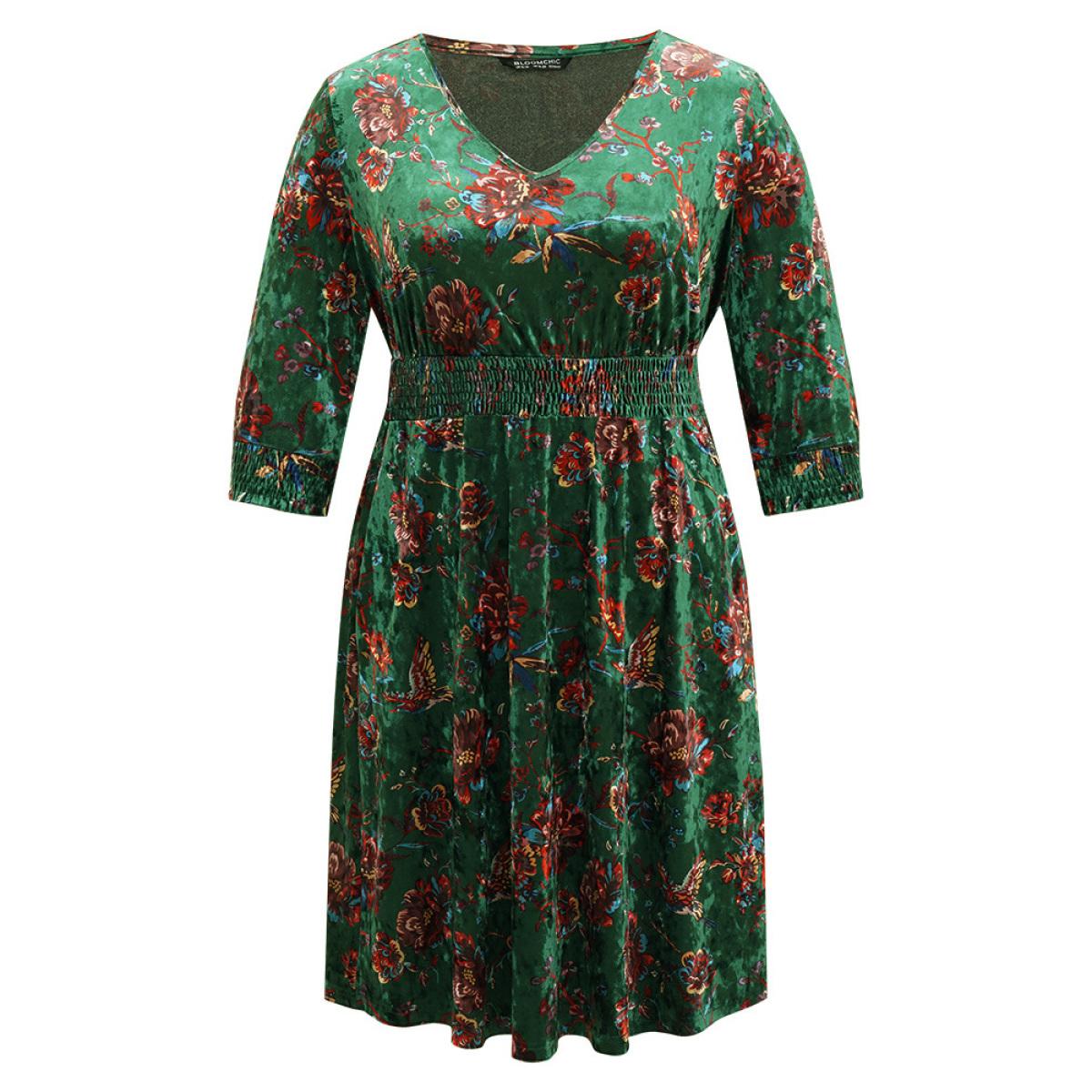 Plus Size Christmas Floral Velvet Shirred Pocket Dress DarkGreen Women Elegant Velvet V-neck Elbow-length sleeve Curvy Midi Dress BloomChic 30/6X Product Image