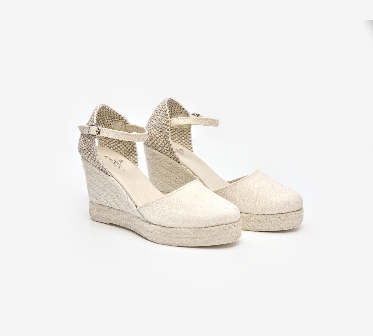 Ivory embroidered Bridal Product Image