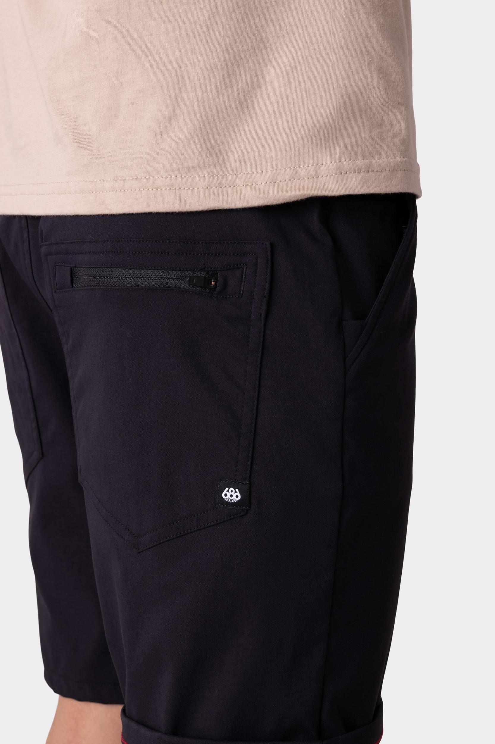 686 Men's Everywhere Hybrid Short Male Product Image