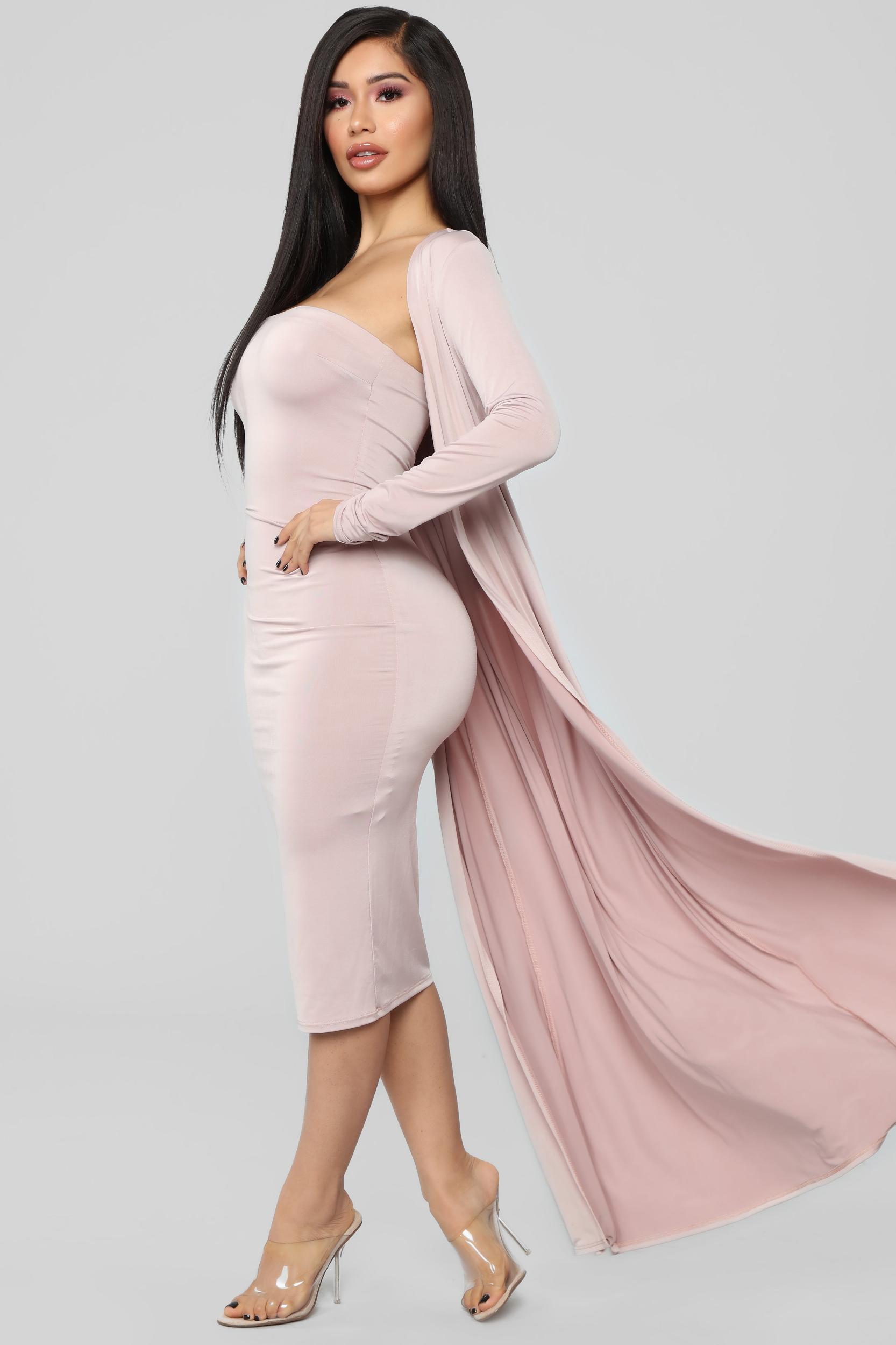Still Fallin' For Him Dress Set - Mauve Product Image