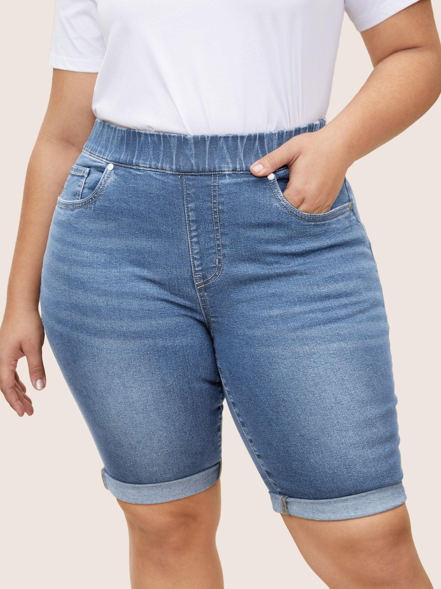 Roll Hem Elastic Waist Dark Wash Denim Shorts Female Product Image