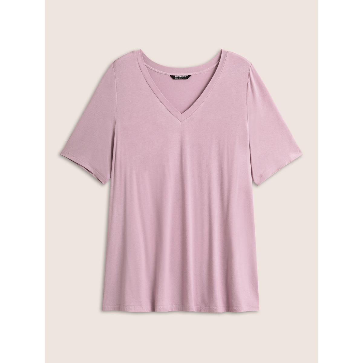 Plus Size Supersoft Essentials Solid Split Hem T-shirt Pink Women Casual Non Plain V-neck Everyday T-shirts BloomChic 28/5X Product Image