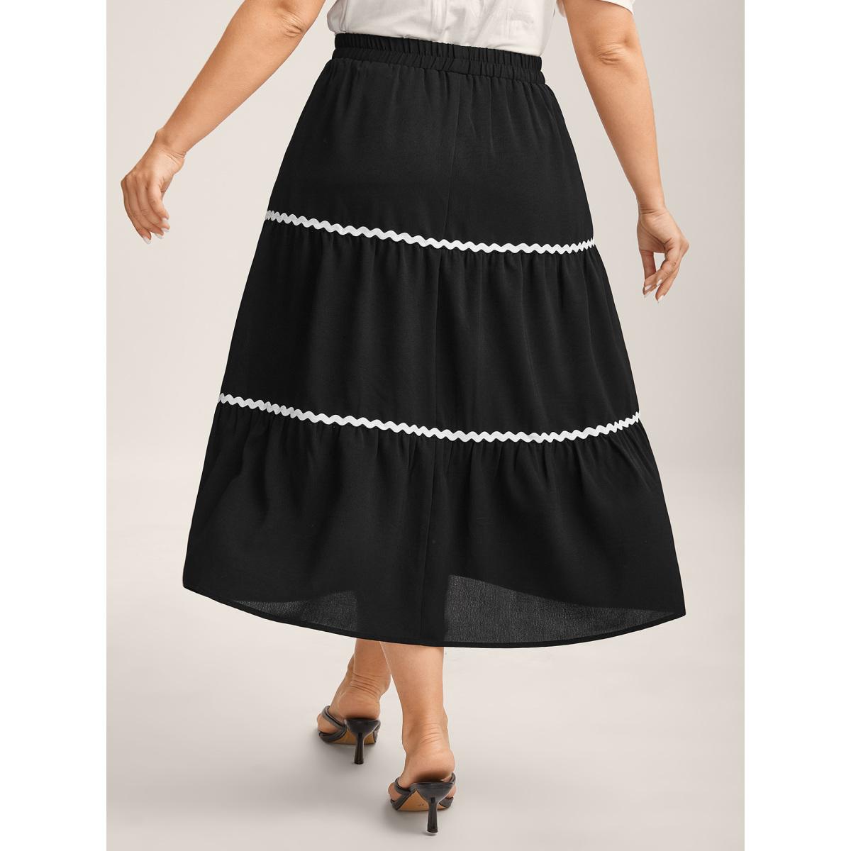 Plus Size Wavy Lace Trim Tiered Maxi Skirt Women Black No stretch Side seam pocket Everyday-Elegant Skirts BloomChic 14-16/1X Product Image