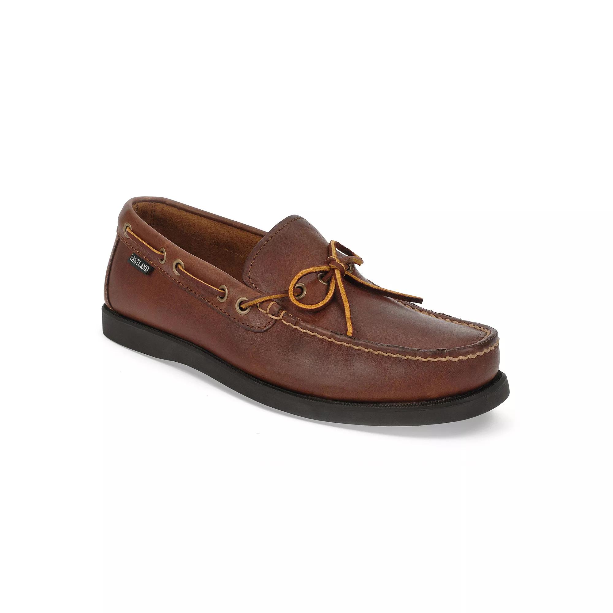 Eastland Yarmouth Camp Men's Moccasins,  Product Image