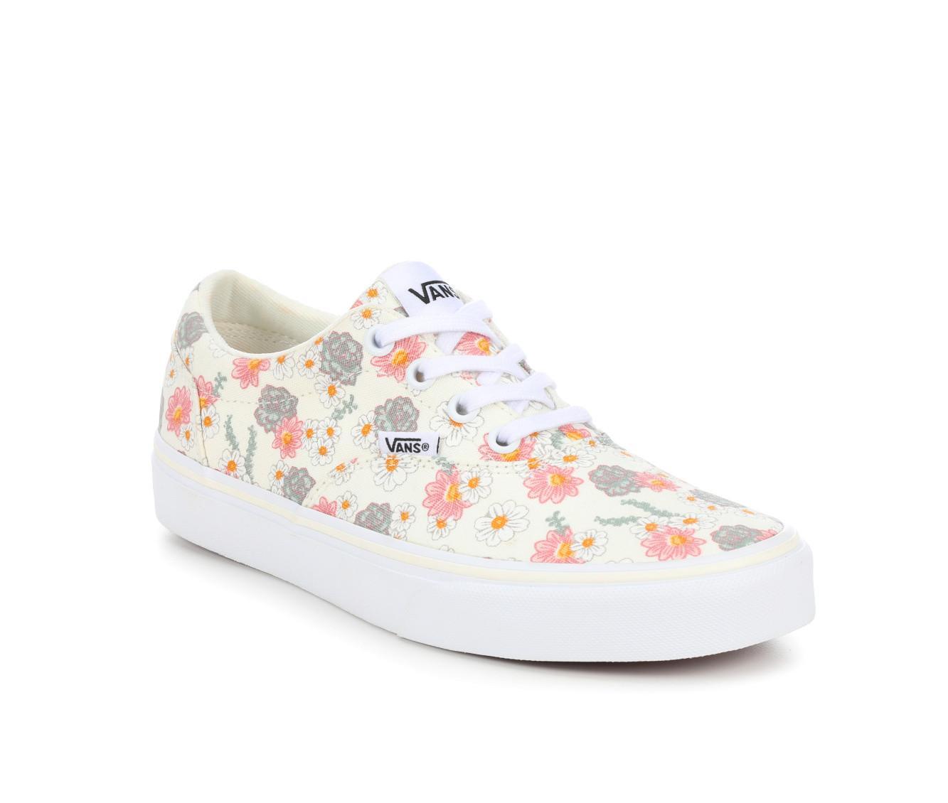 Women's Vans Doheny Skate Shoes Product Image