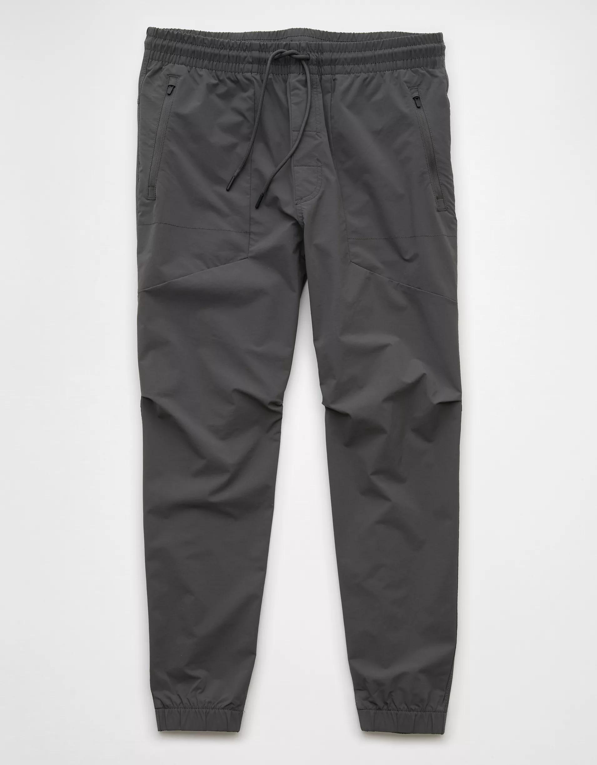 AE 24/7 Tech Jogger Product Image