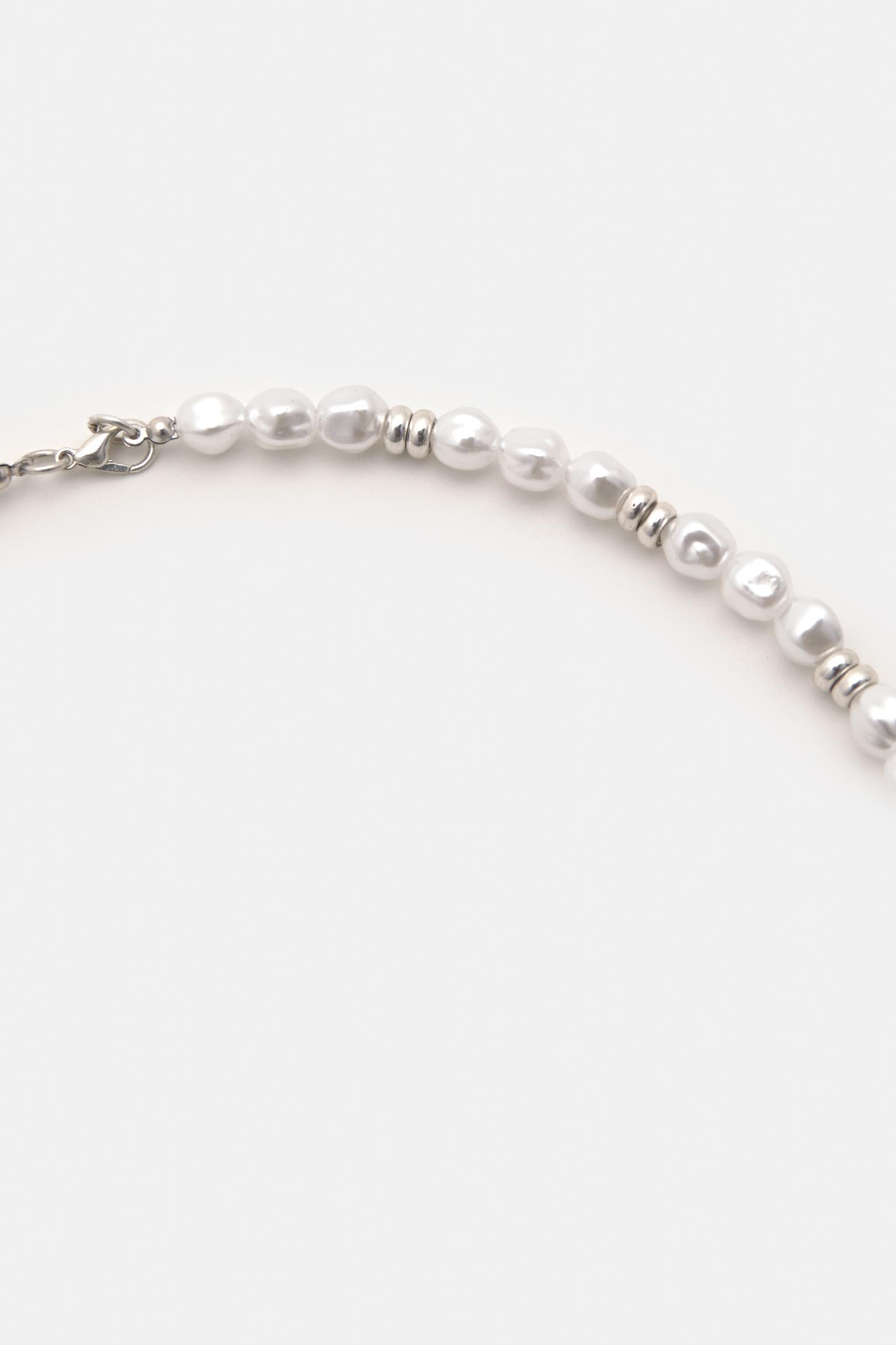 Pack of faux pearl chain necklaces Product Image