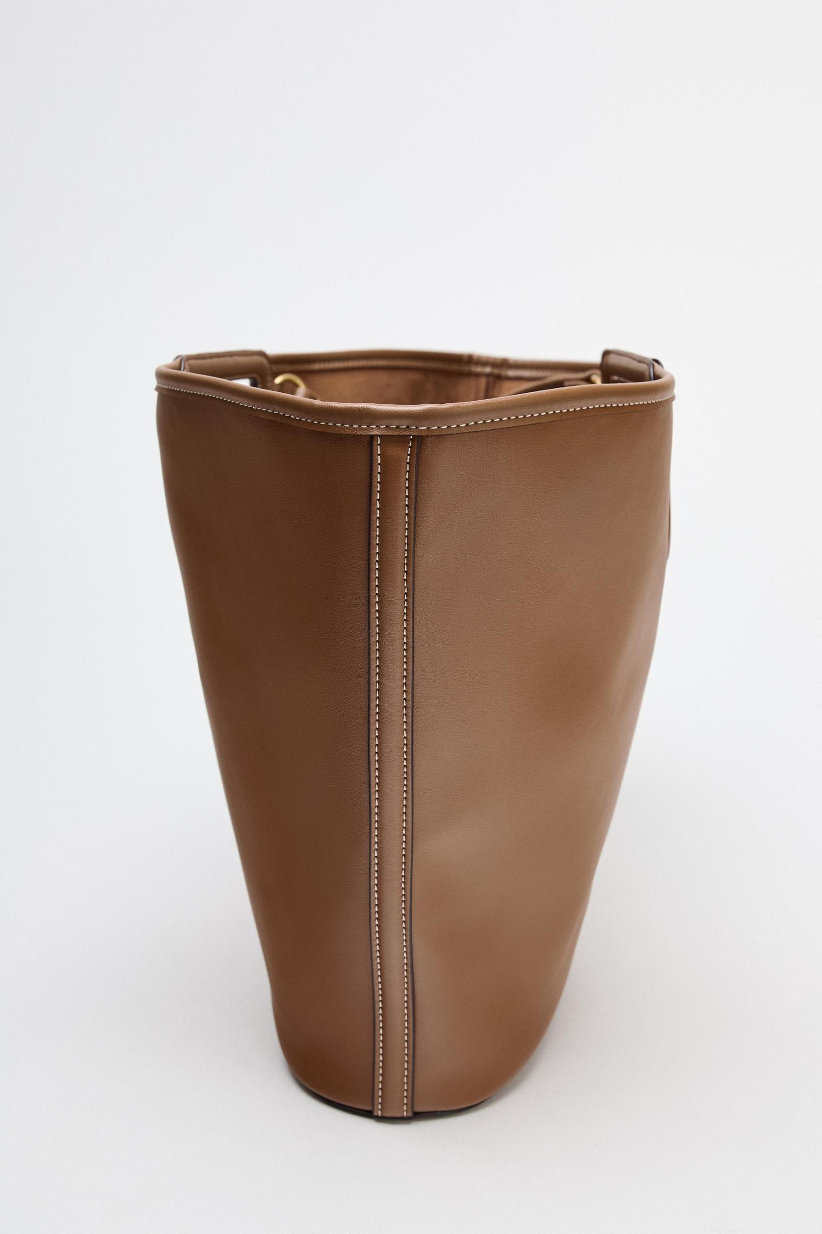 TOPSTITCHED MAXI TOTE BAG Product Image