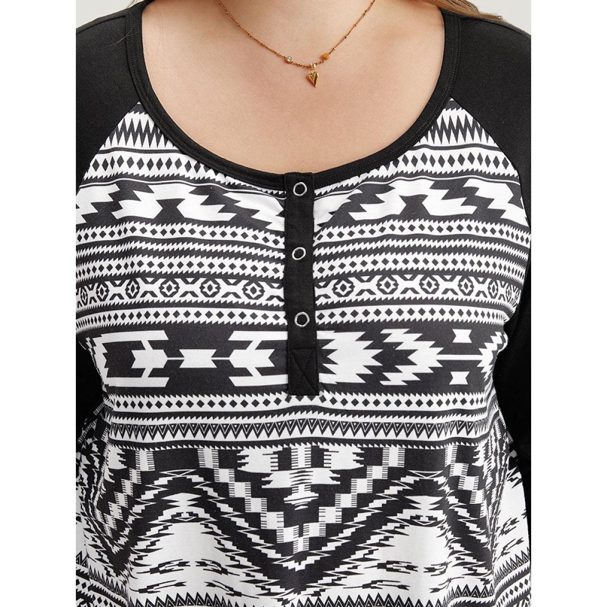 Plus Size Geometric Patchwork Button Down T-shirt Black Women Casual Contrast Geometric Open Front Dailywear T-shirts BloomChic 18-20/2X Product Image