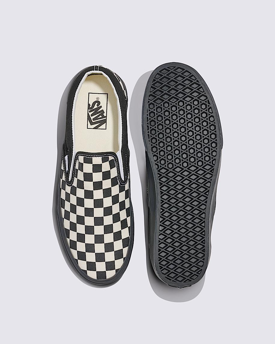 Classic Slip-On Checkerboard Shoe in Black / White| Vans US Product Image