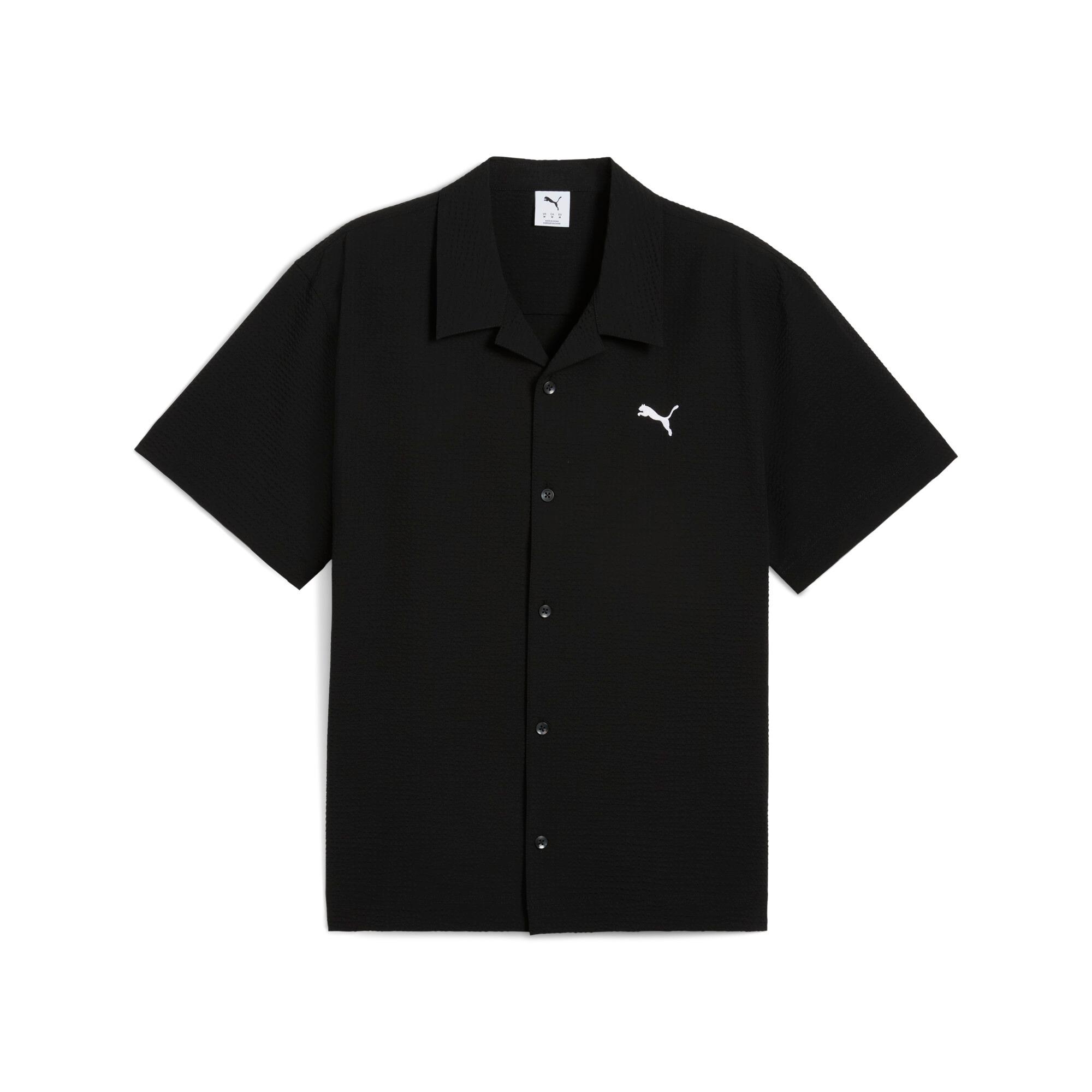WARDROBE ESSENTIALS Men's Seersucker Relaxed Shirt Product Image
