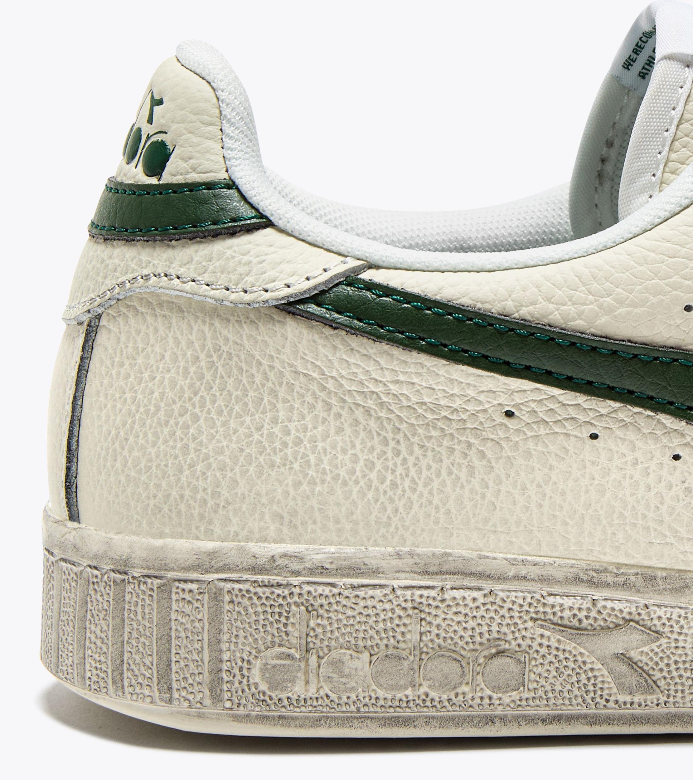 GAME L LOW WAXED Product Image