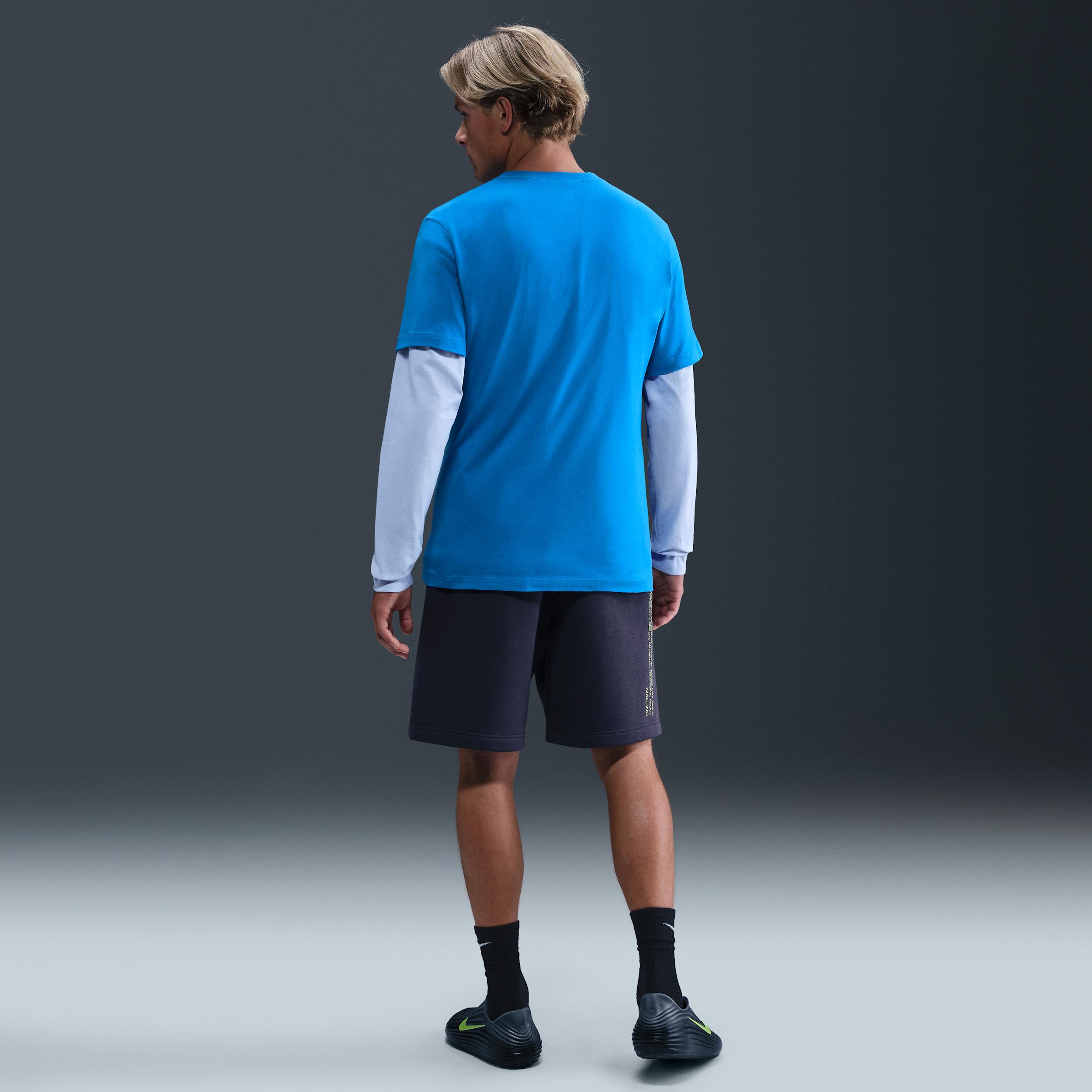 Mens Nike Sportswear T-Shirt | AR5004-438 Product Image