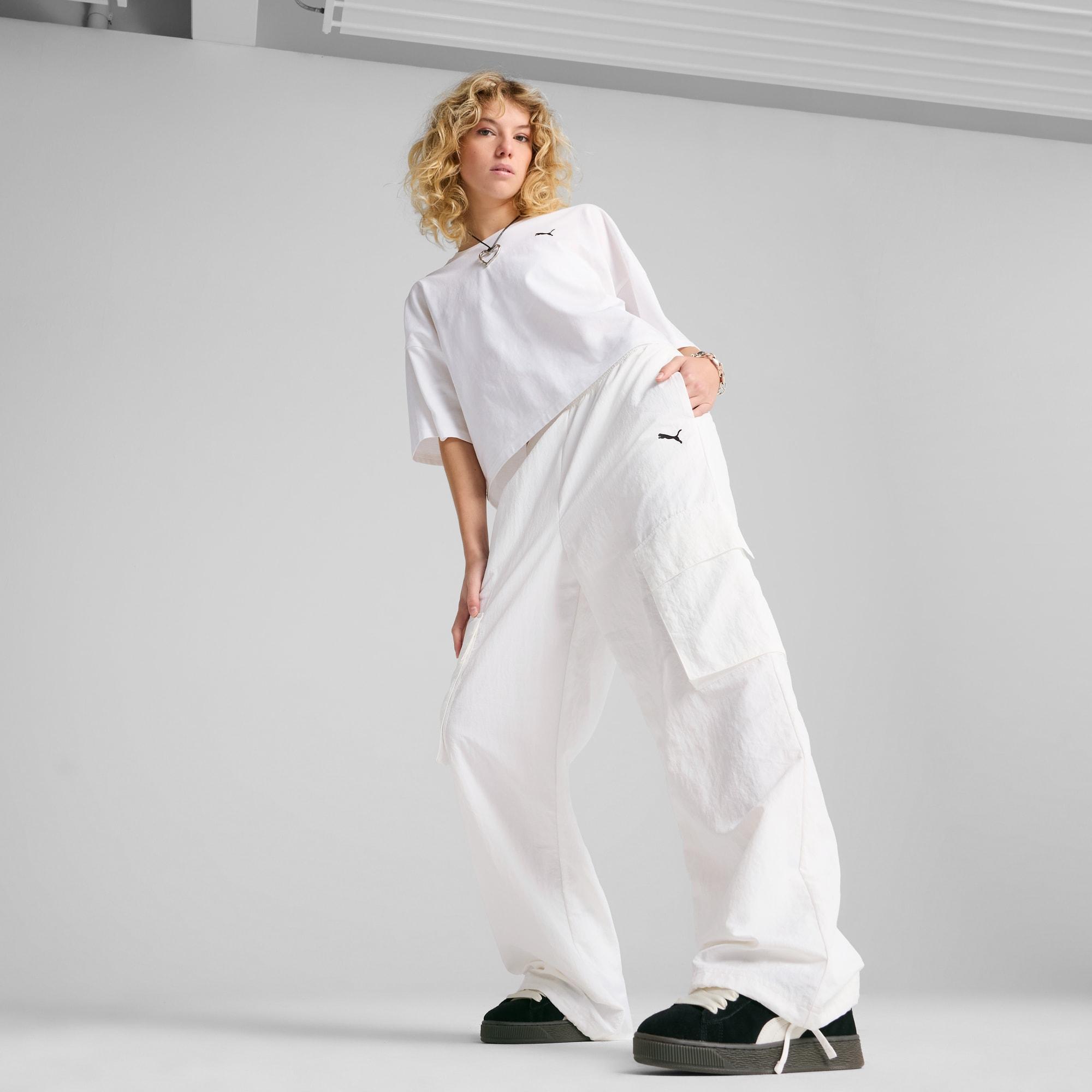 PUMA Wardrobe Essentials Women's Relaxed Woven Cargo Pants Product Image