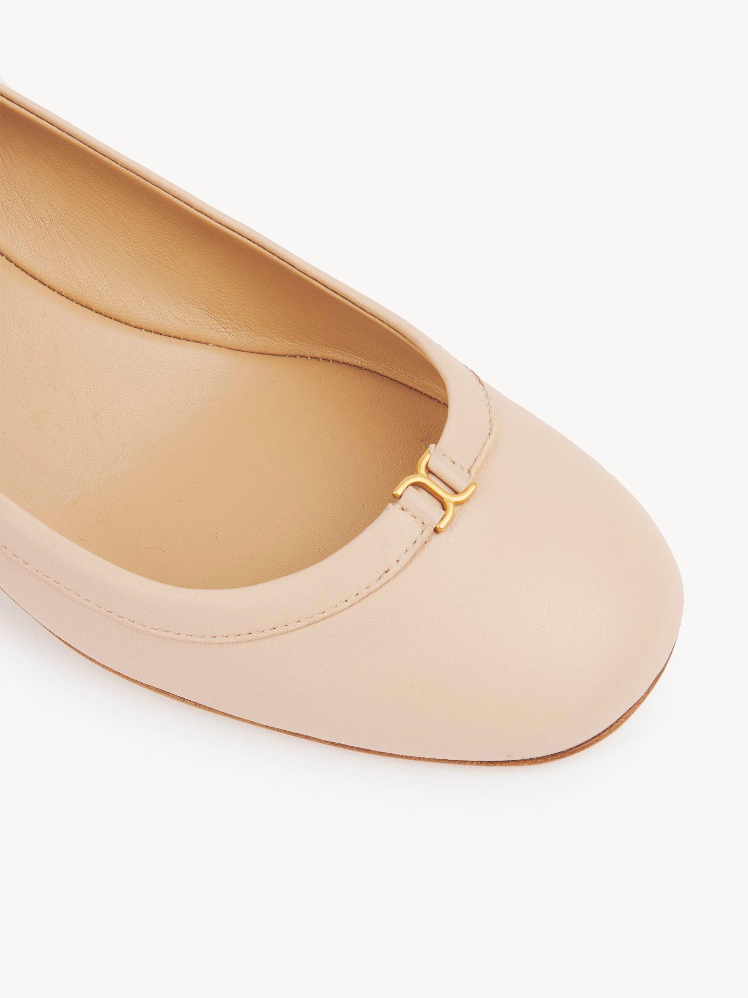 Marcie pump Product Image