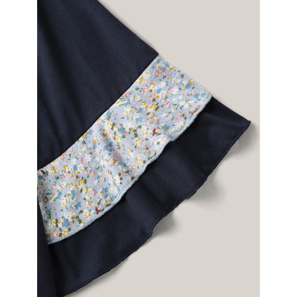 Plus Size Sleeve Spliced V-Neck Fitted T-Shirt Indigo Women Leisure Contrast V-neck Casual T-shirts BloomChic 10/M Product Image