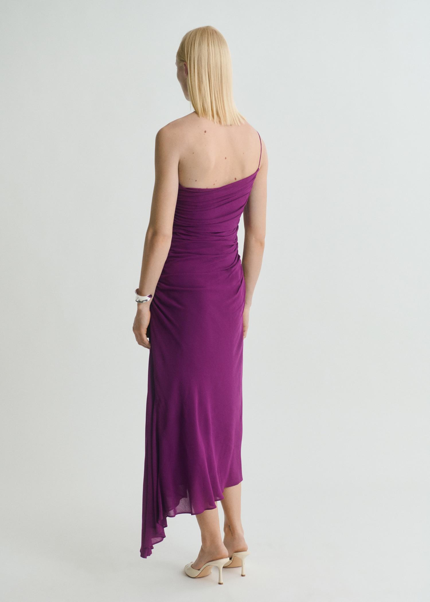 Asymmetrical dress with gathered sides - Women | MANGO USA Product Image
