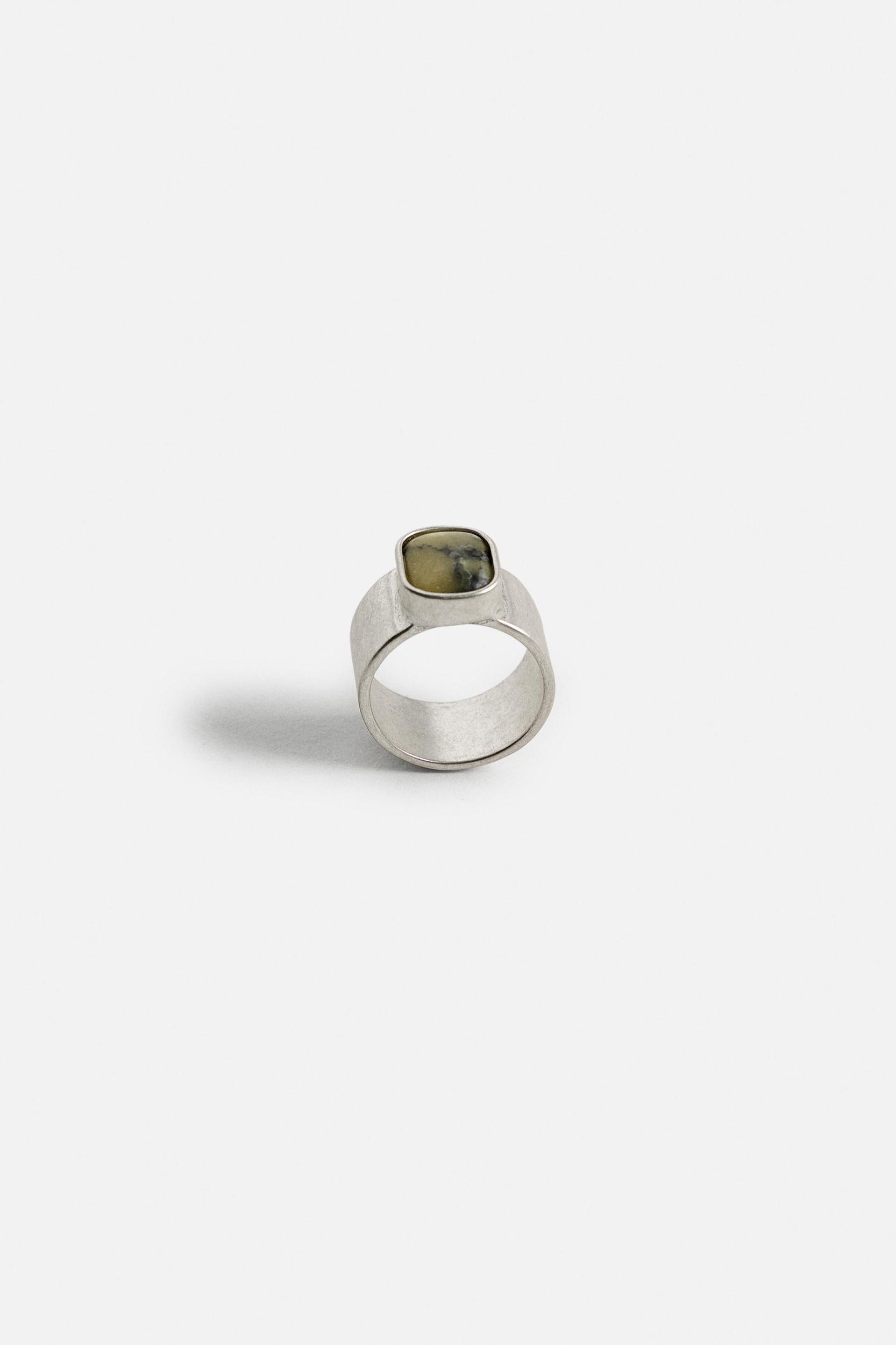 STONE SIGNET RING Product Image