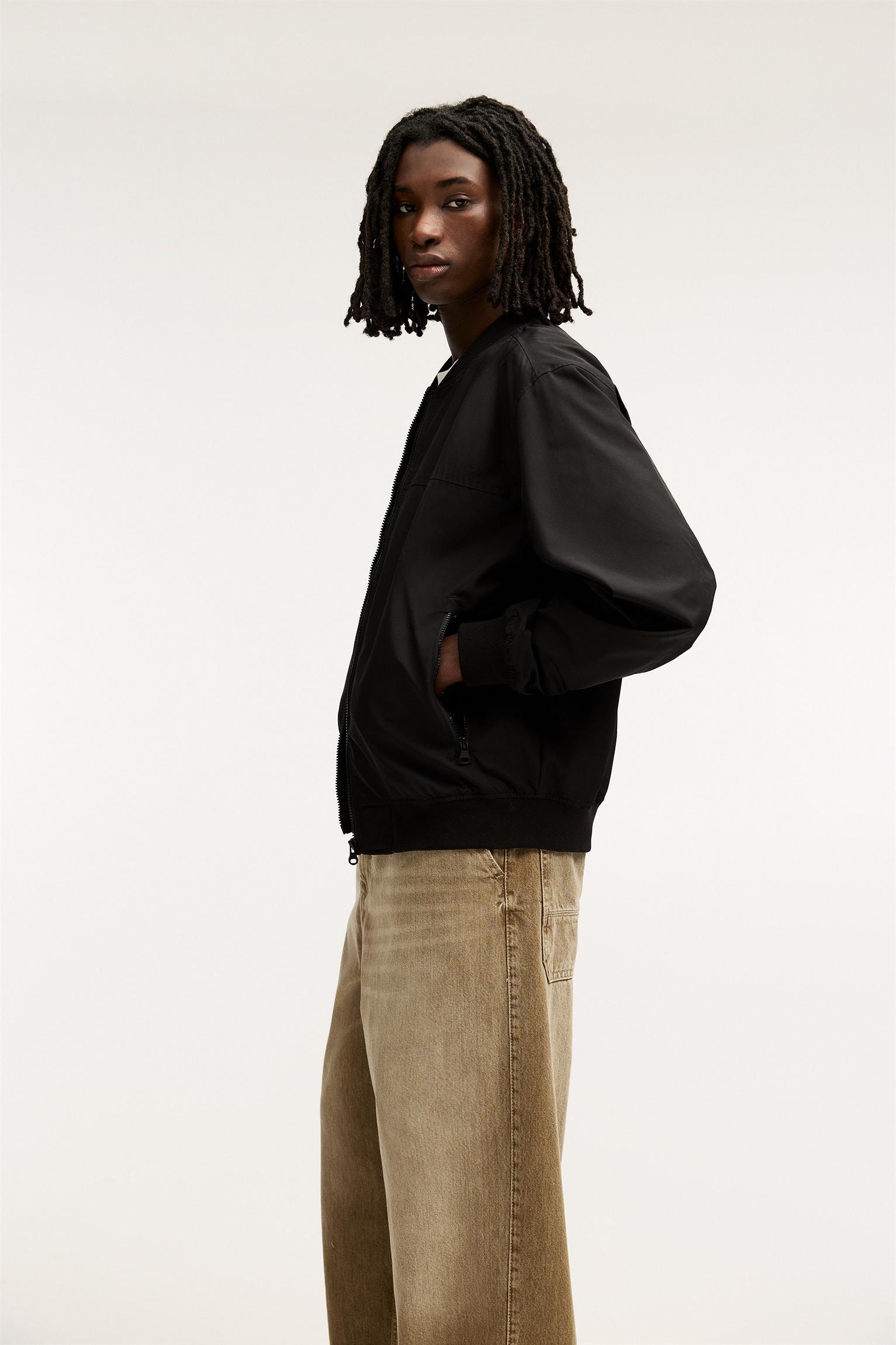 Lightweight bomber jacket Product Image