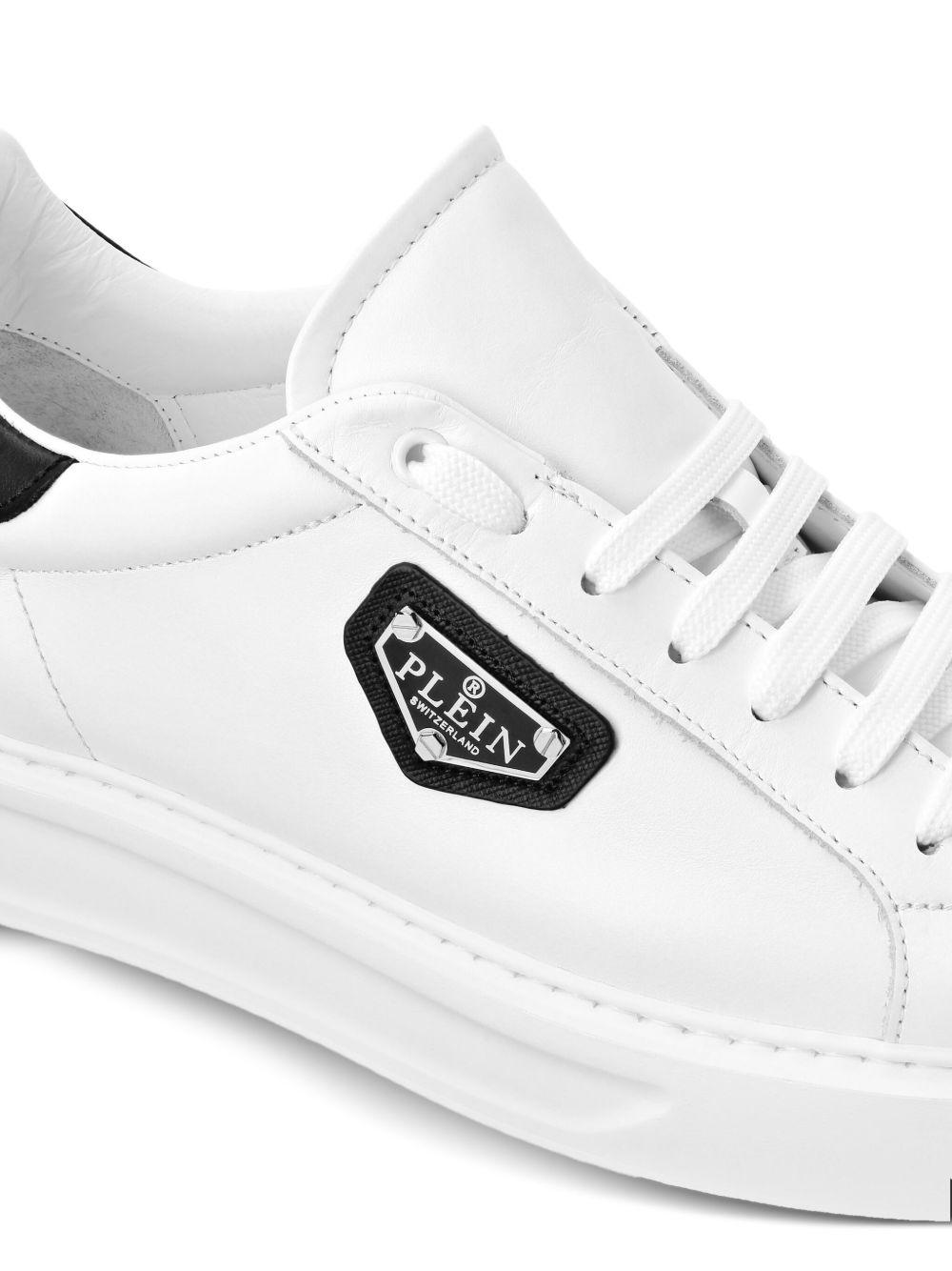 logo-plaque leather trainers Product Image