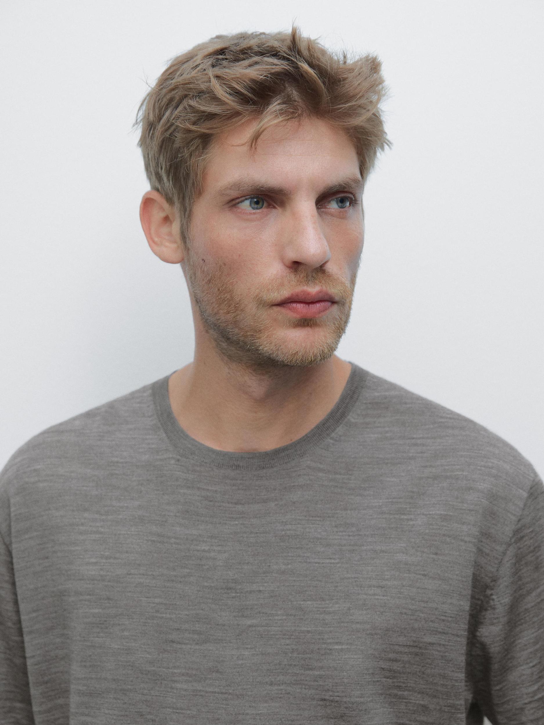 Short sleeve knit wool blend T-shirt Product Image