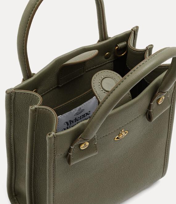 Teddy Small Tote Product Image