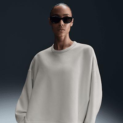 Nike Womens 24.7 ImpossiblySoft Dri-FIT Oversized Crew-Neck Top | HQ8193-104 Product Image