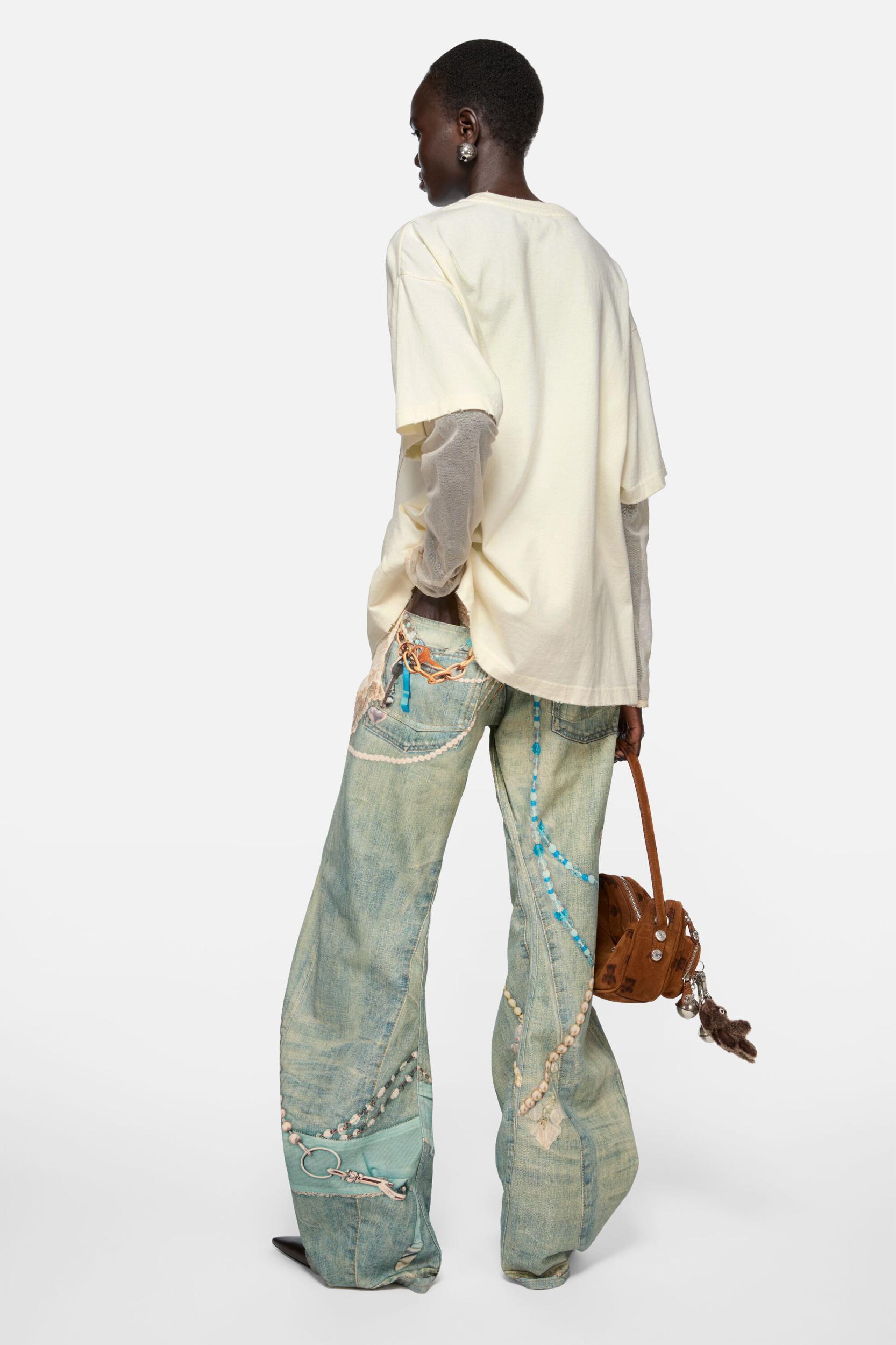 Layered print t-shirt Product Image