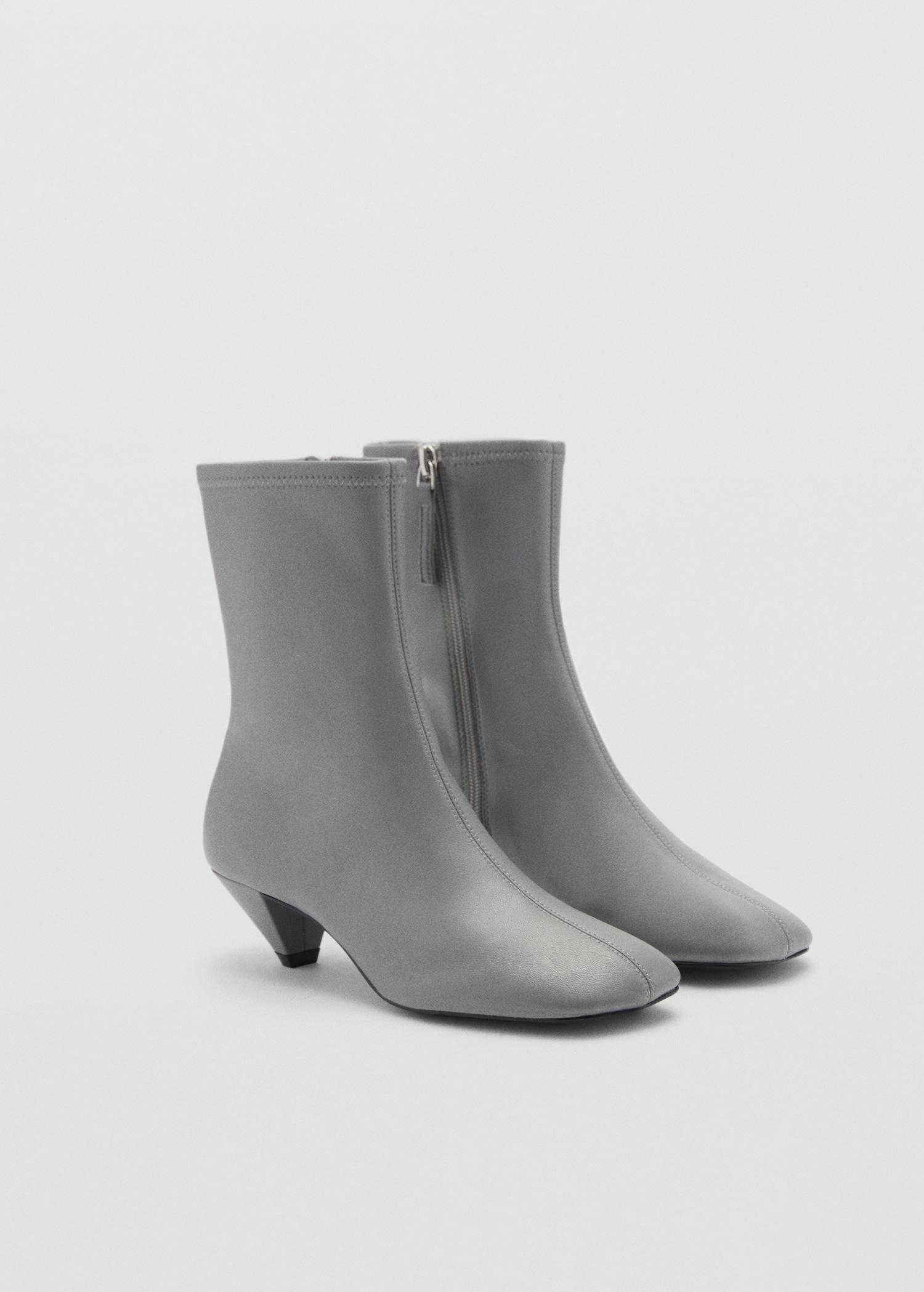 Squared toe leather ankle boots - Women | MANGO USA Product Image