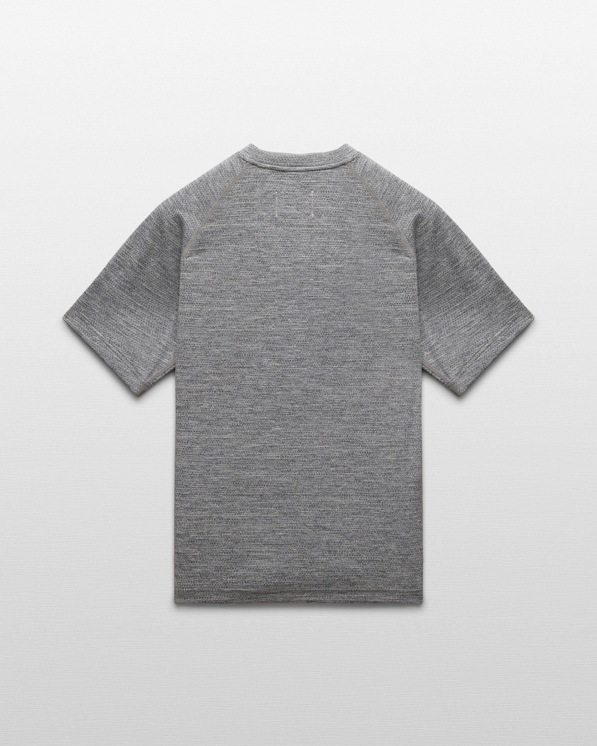 Solotex Mesh Tiebreak Standard T-Shirt Male Product Image