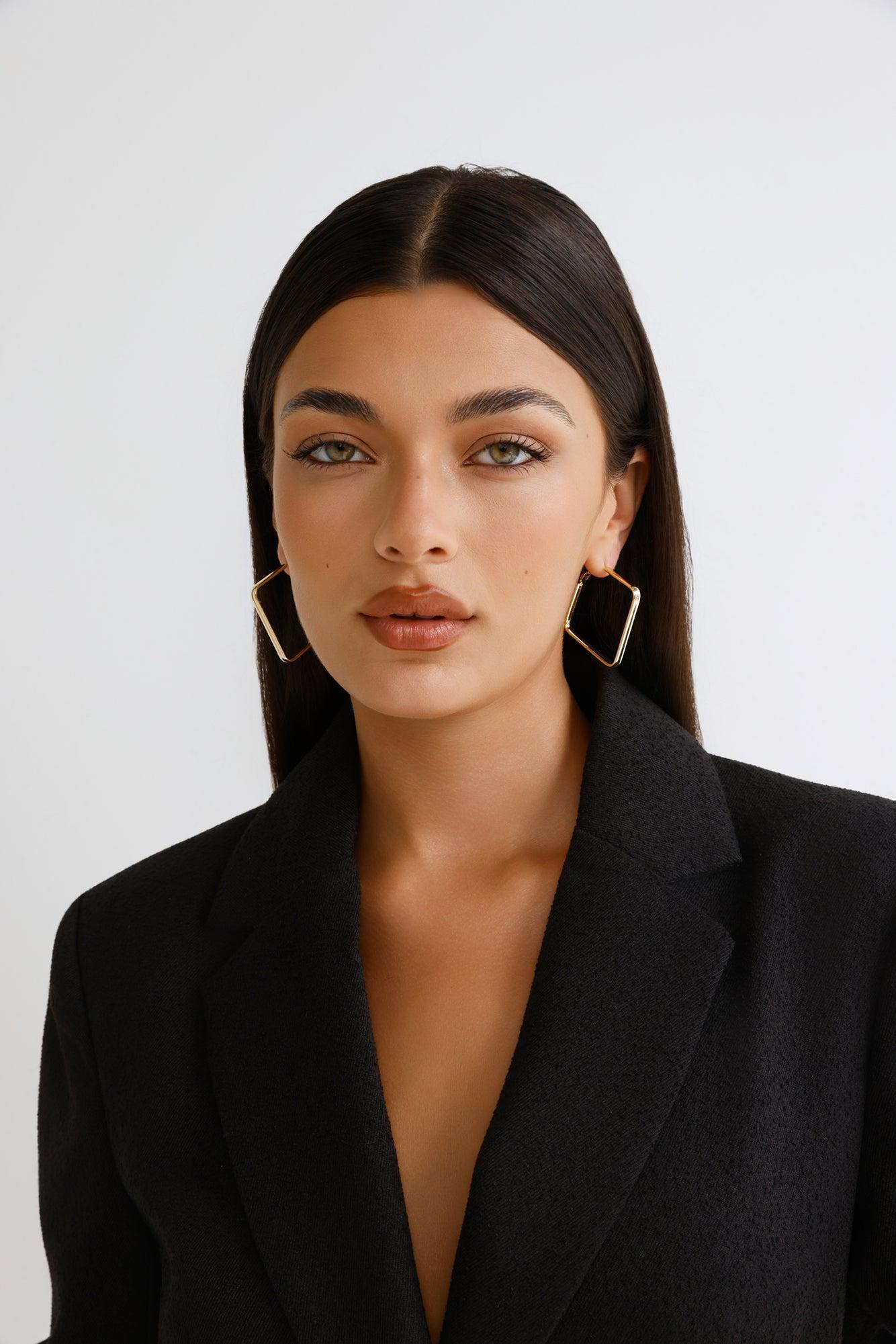 Chicest Of All Earrings Gold Product Image