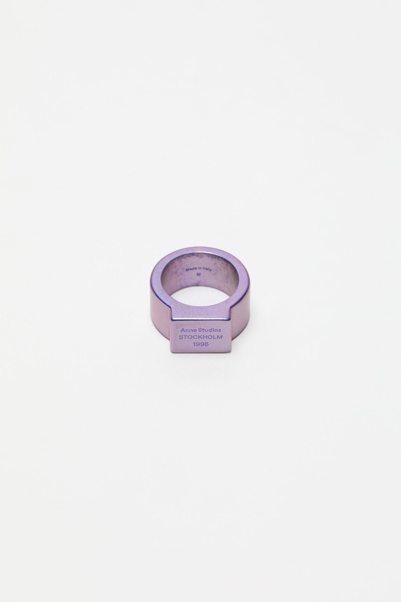 Logo engraved signet ring Product Image