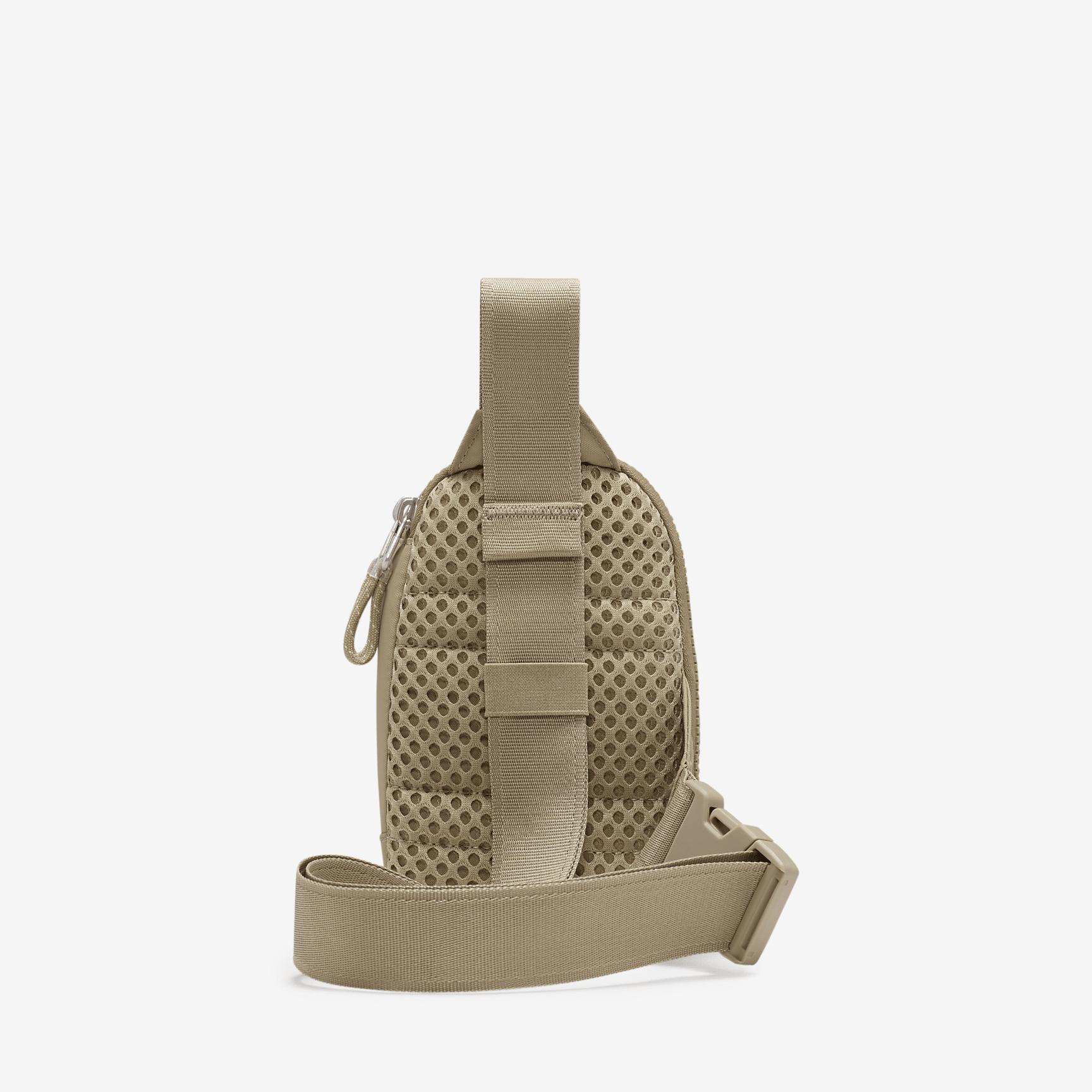 Nike Sportswear Essentials Crossbody Bag (1L) Product Image