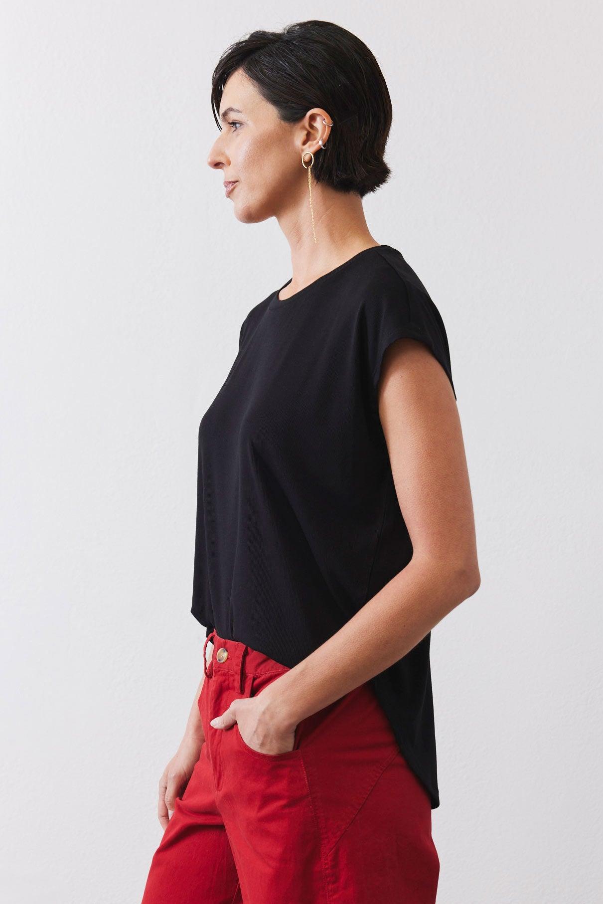 The Ribbed Tuck-In Tee Product Image