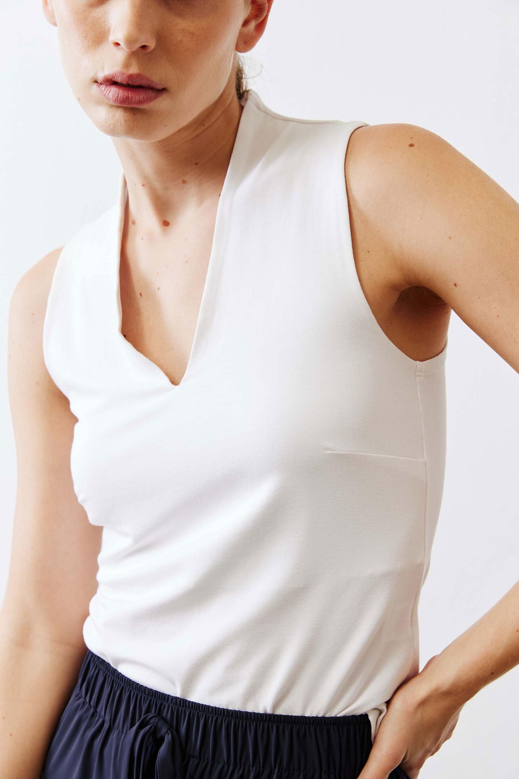 The Sculpted Tank Product Image