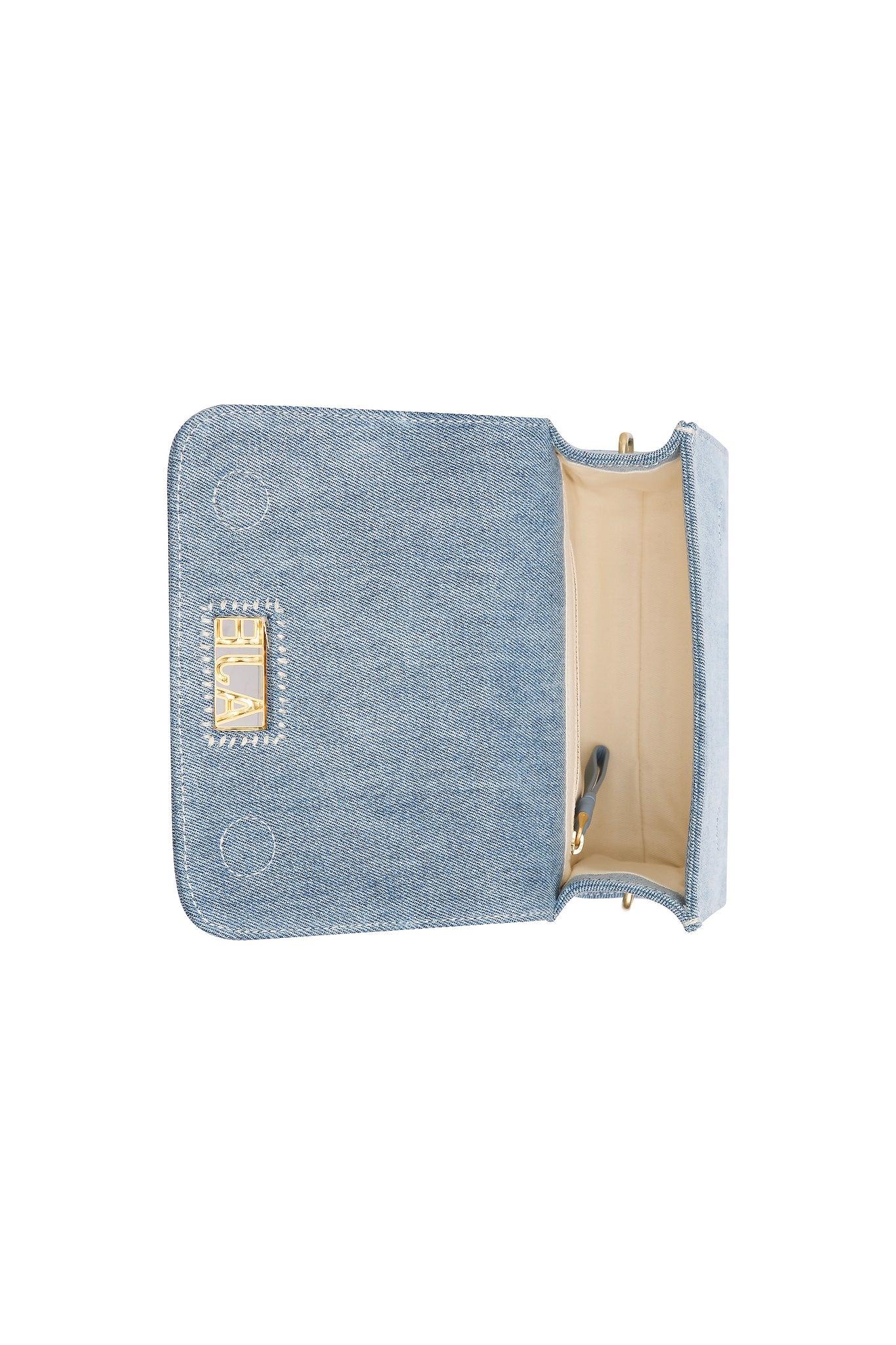 Pura Crossbody Product Image