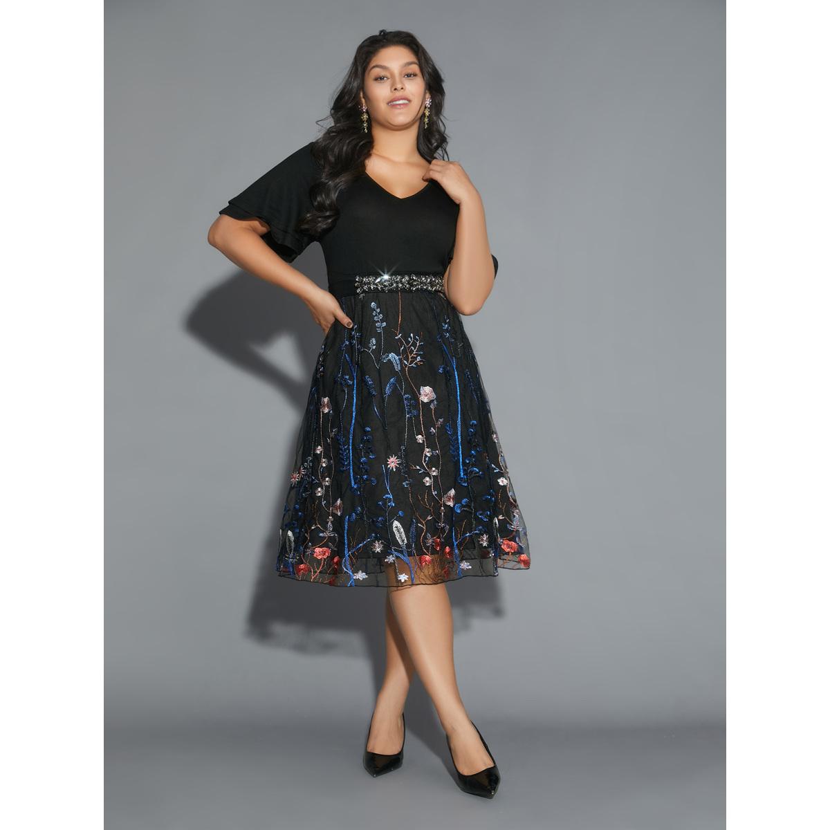 Plus Size V Neck Mesh Embroidered Patch Dress Black Women Cocktail Texture Party Curvy Bloomchic 30/6X Product Image