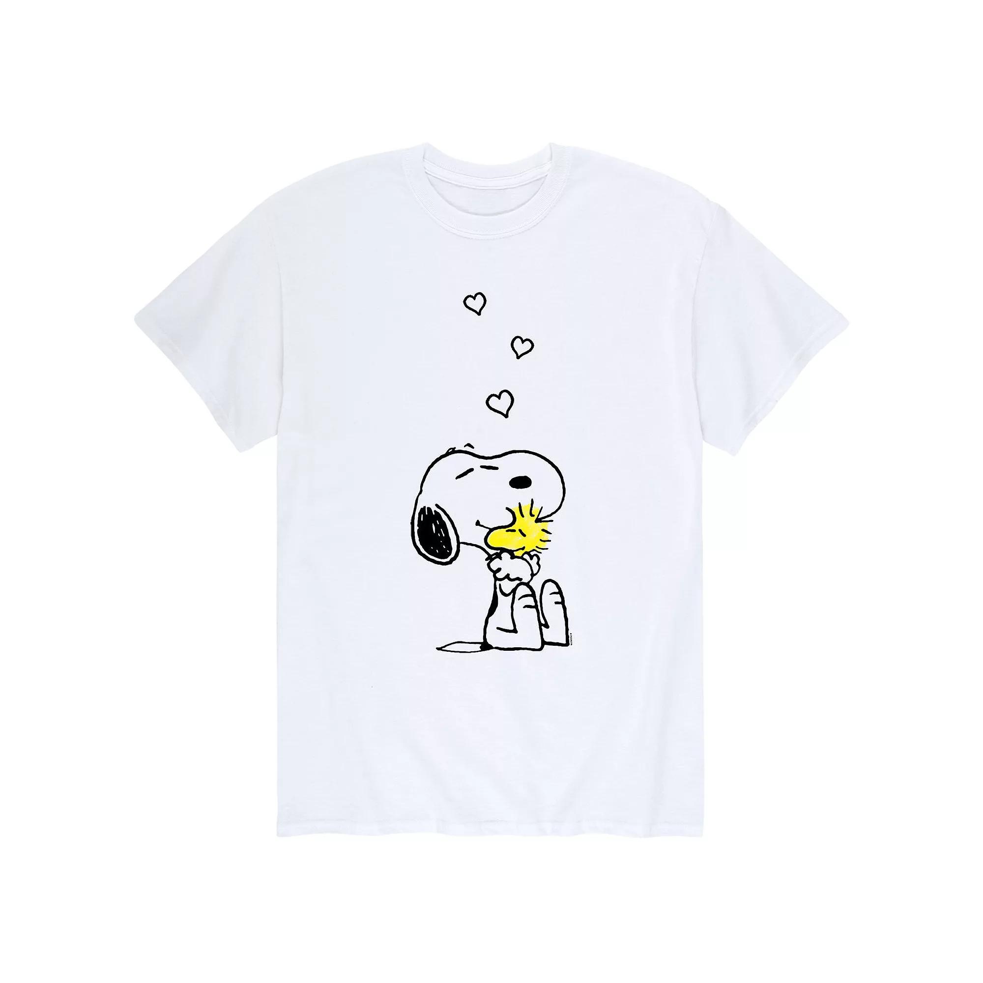 Men's Peanuts Snoopy Hugs & Love Tee,  Product Image