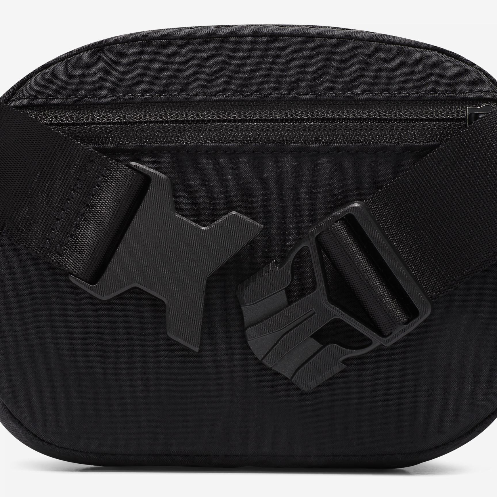 Nike Unisex Aura Crossbody Bag (2L) | HM6120-688 Product Image