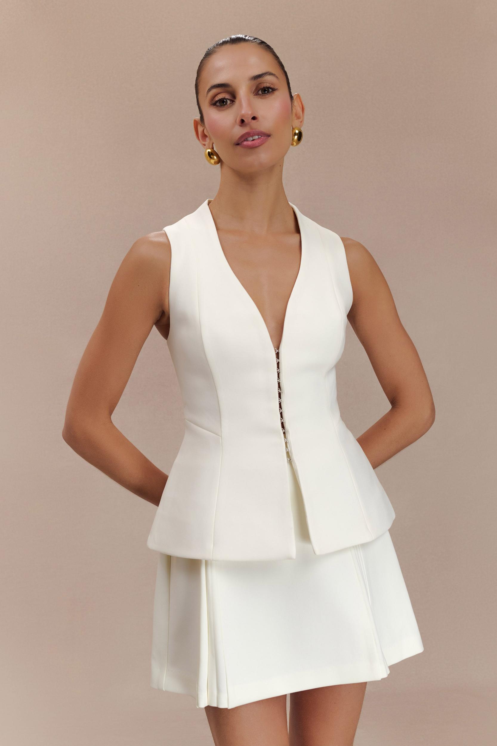 Melinda Mini Skirt With Pleats - Ivory Product Image