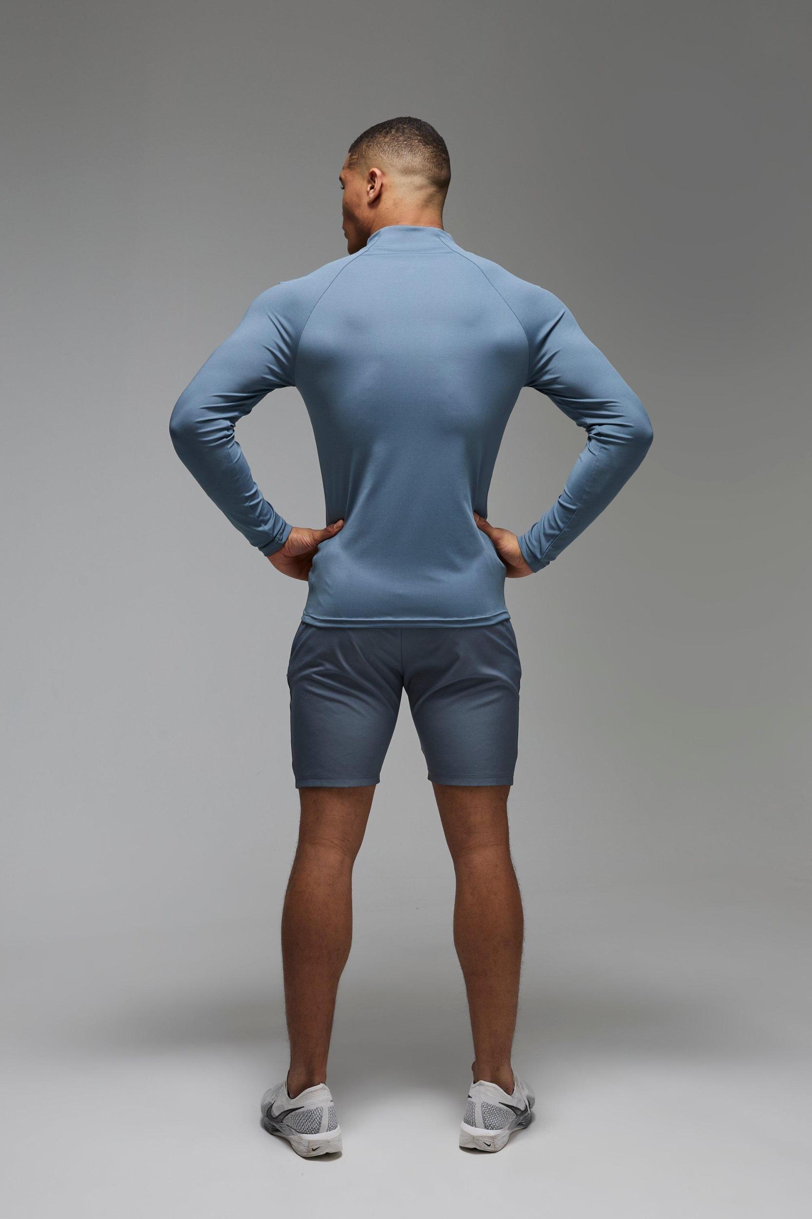 Man Active Performance Training Dept. Muscle 1/4 Zip | boohooMAN USA Product Image