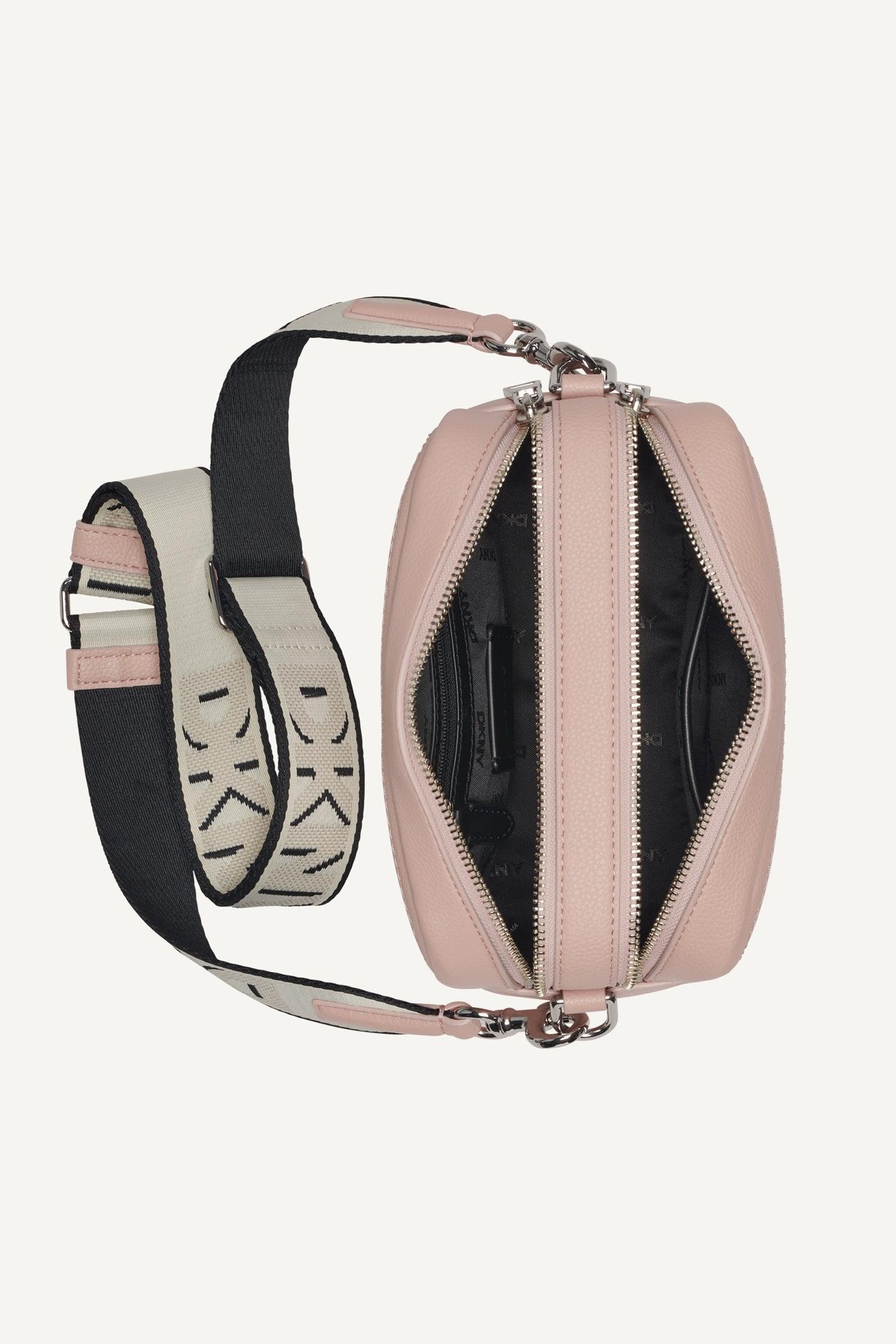 NESSA CAMERA BAG Product Image