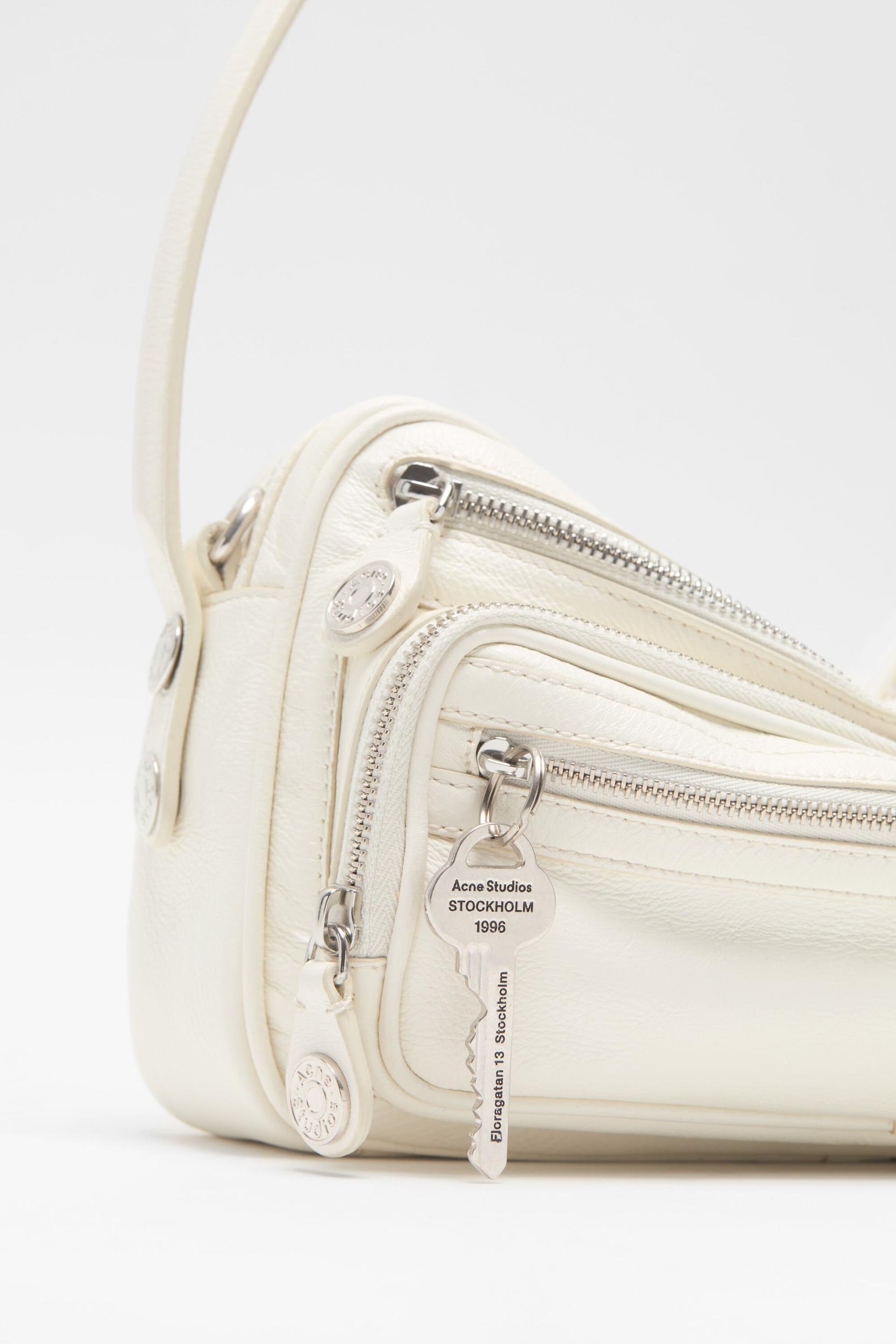 Camero Party shoulder bag Product Image