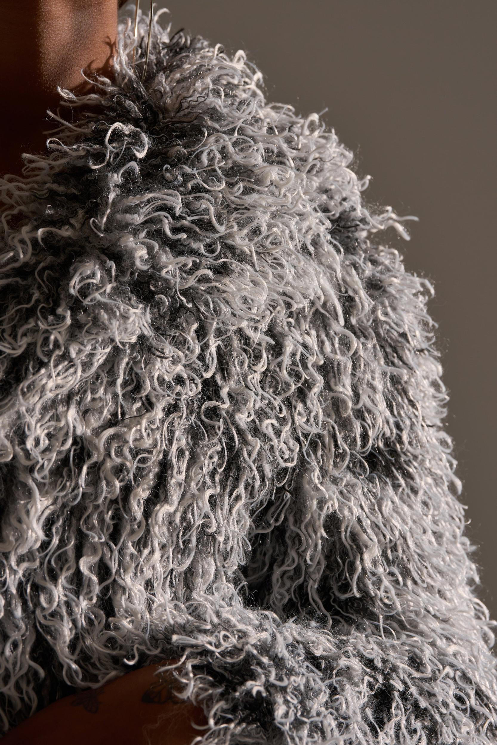 RENDEZVOUS SHAGGY FAUX FUR Product Image