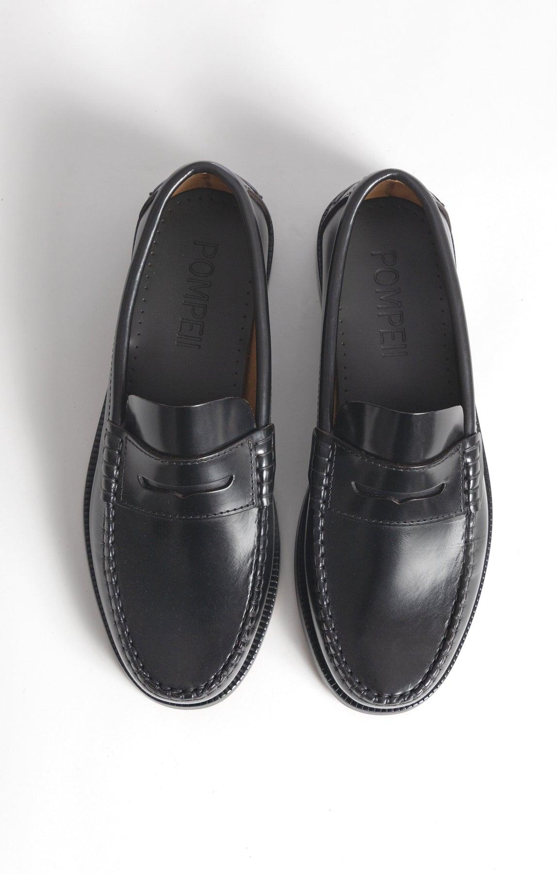 Pompeii - Vega Loafer - Black Product Image
