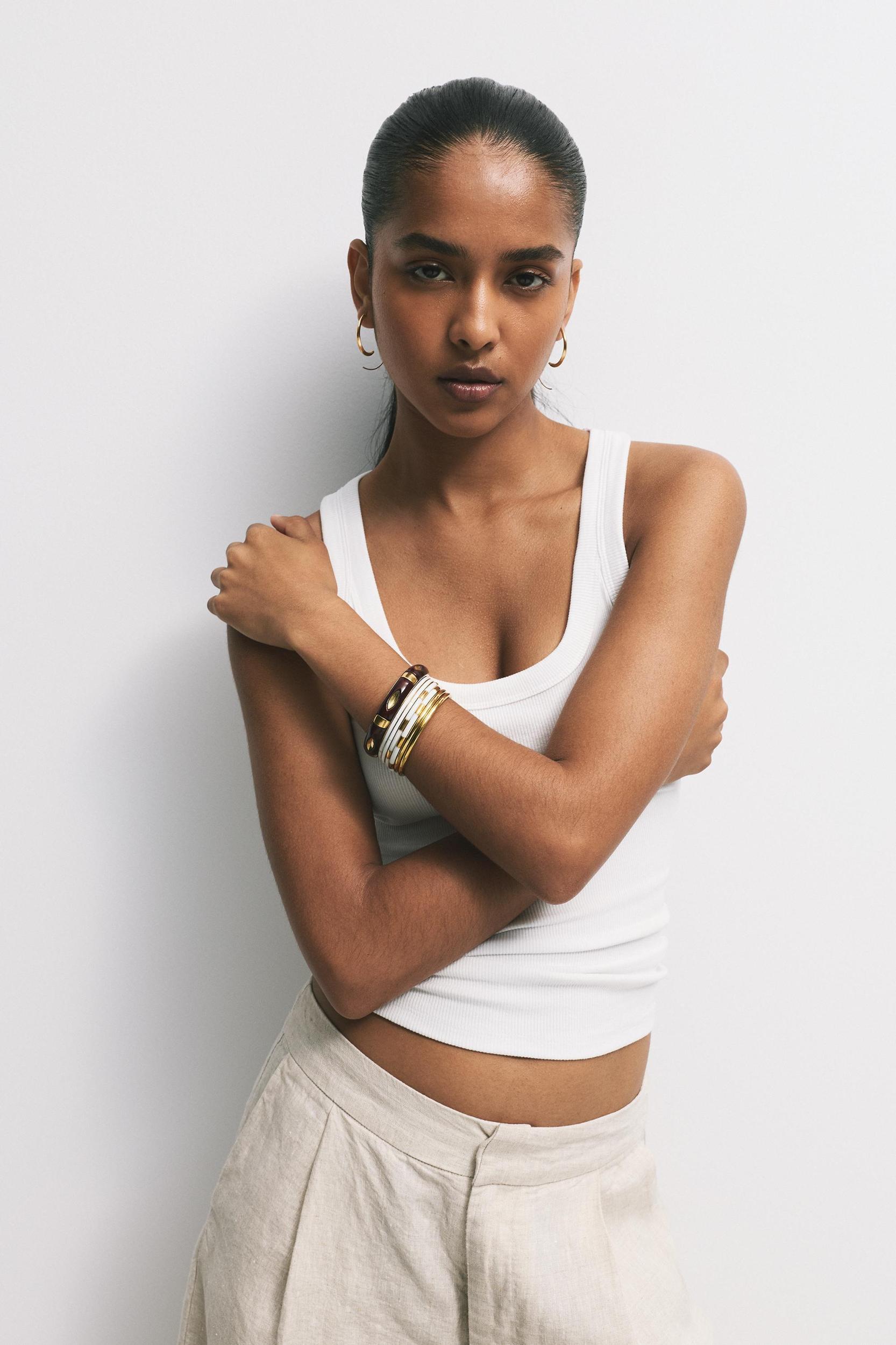 Pack of 7 enameled bracelets Product Image