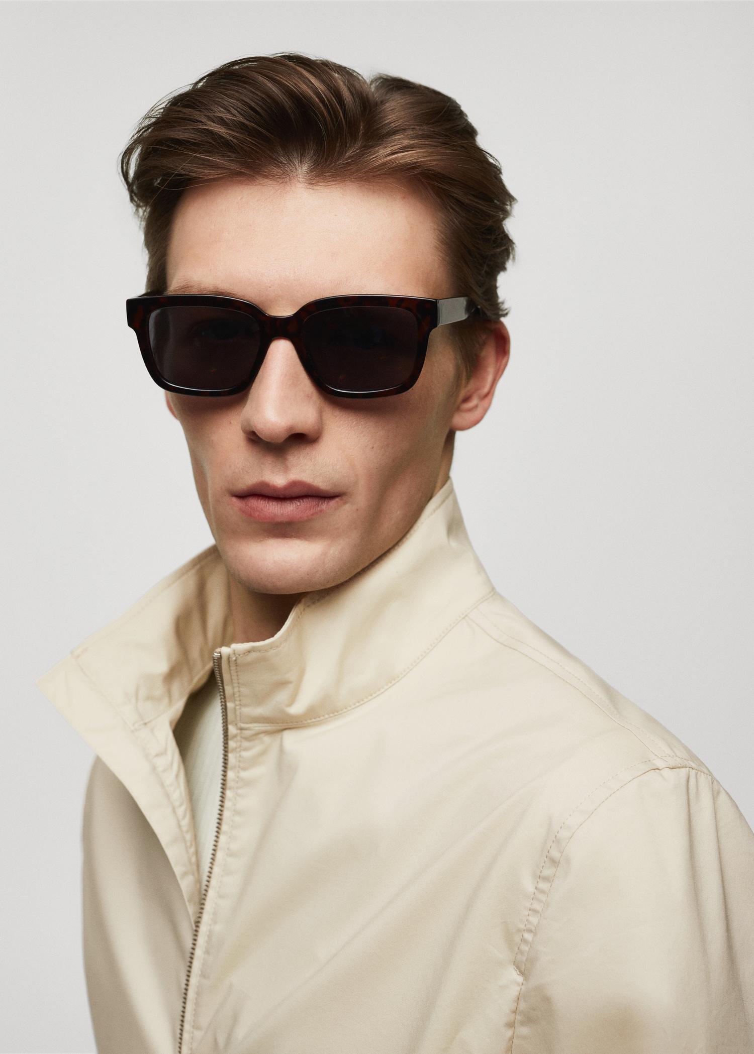 Stretch cotton jacket with zip - Men | MANGO USA Product Image